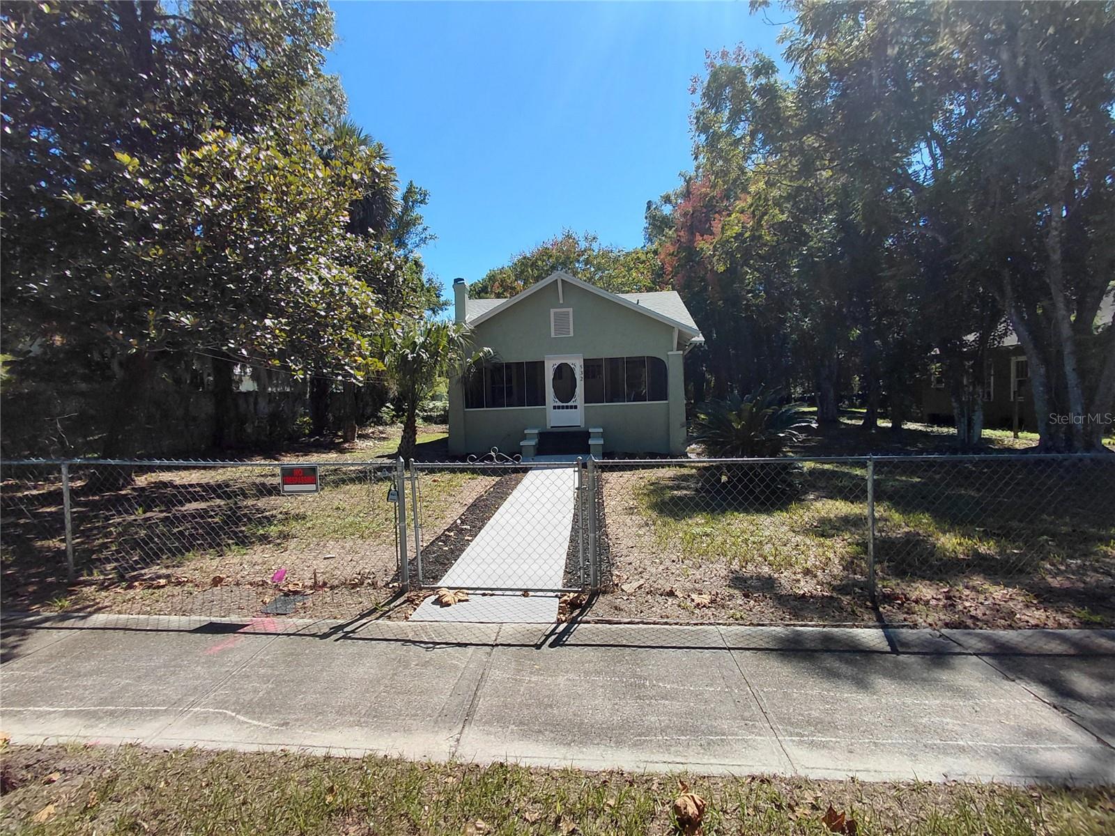 Photo of 532 E RICH AVENUE DELAND FL 32724