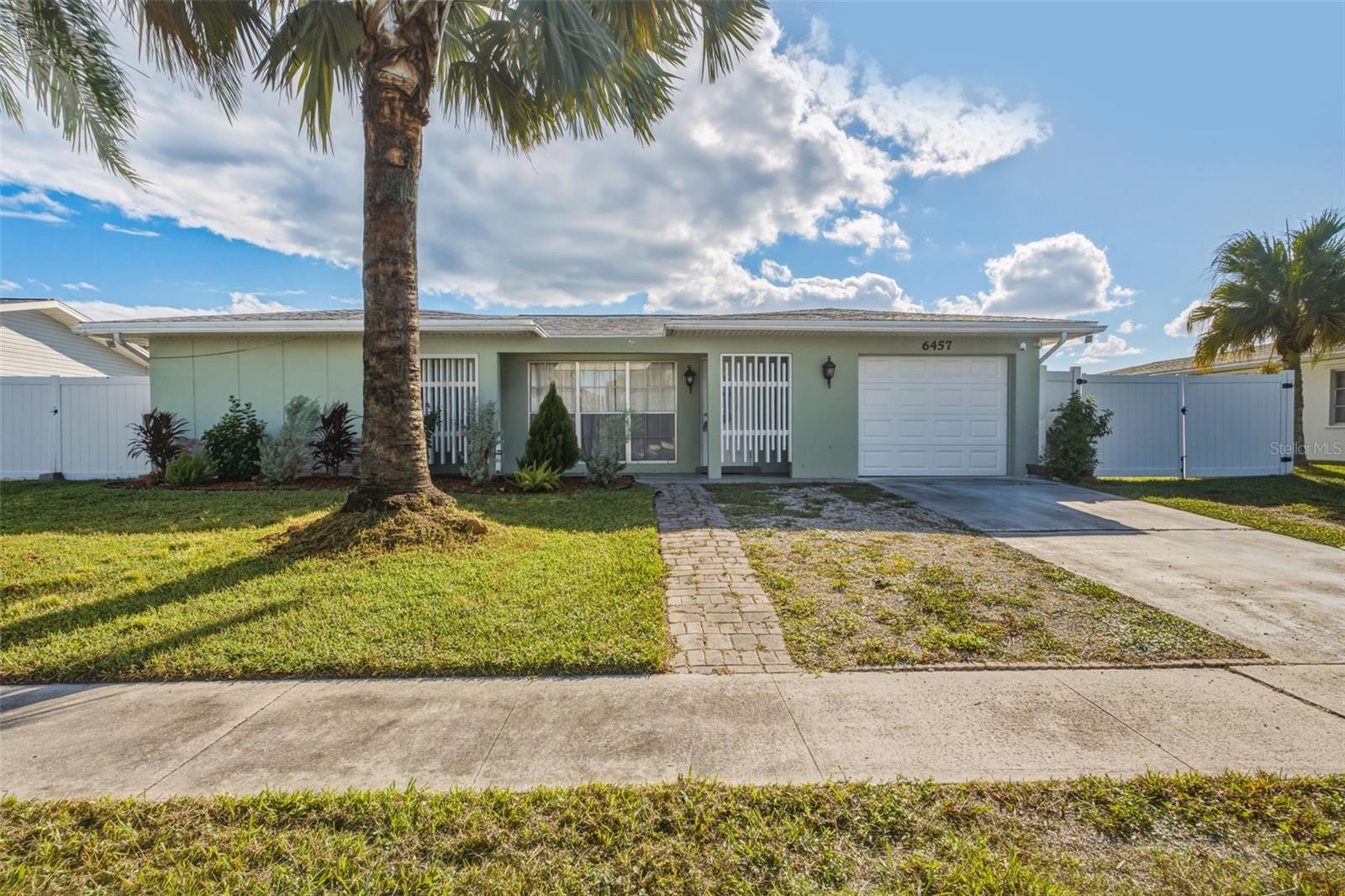 Photo of 6457 OTIS ROAD NORTH PORT FL 34287