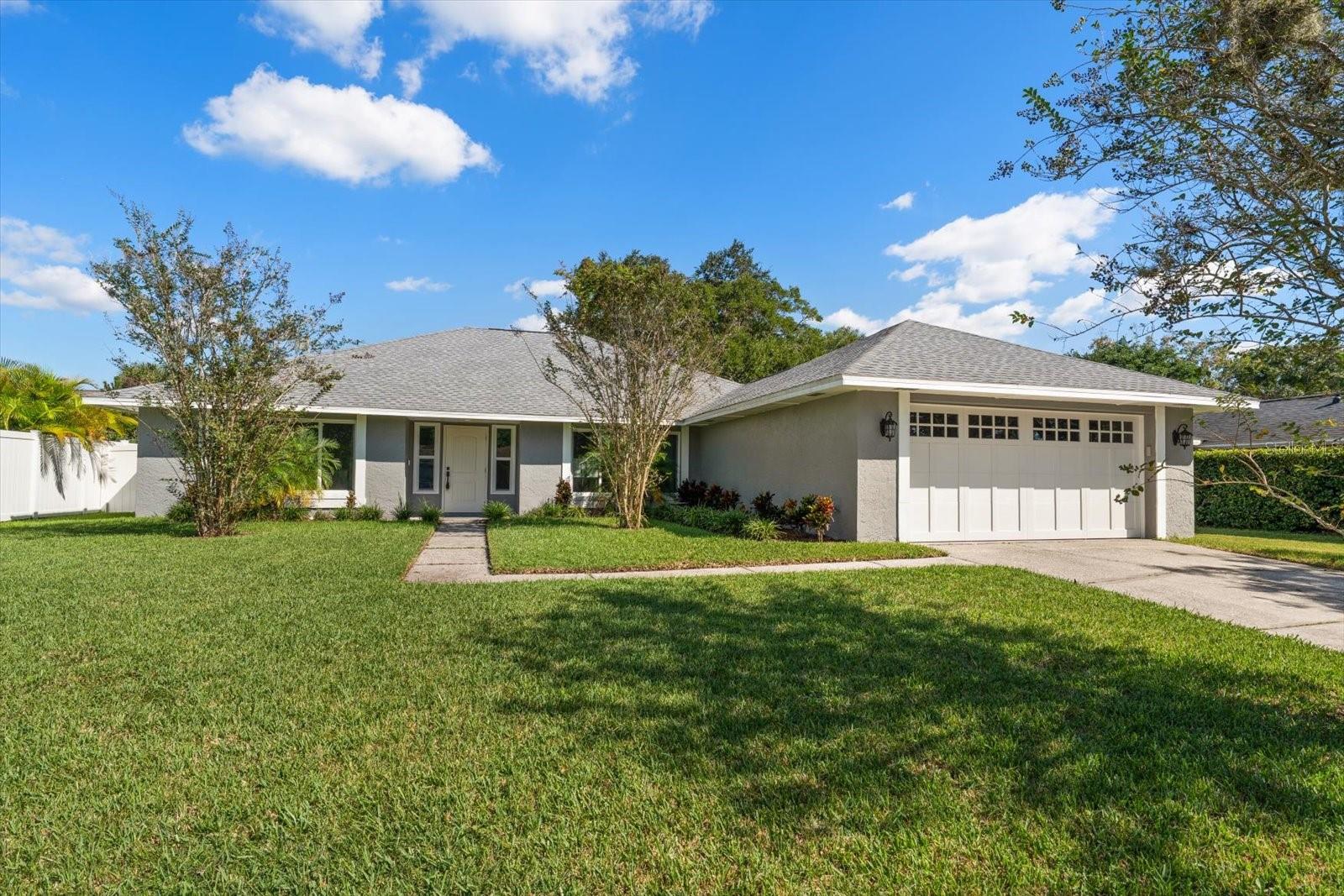 Photo of 15009 NATUREWALK DRIVE TAMPA FL 33624