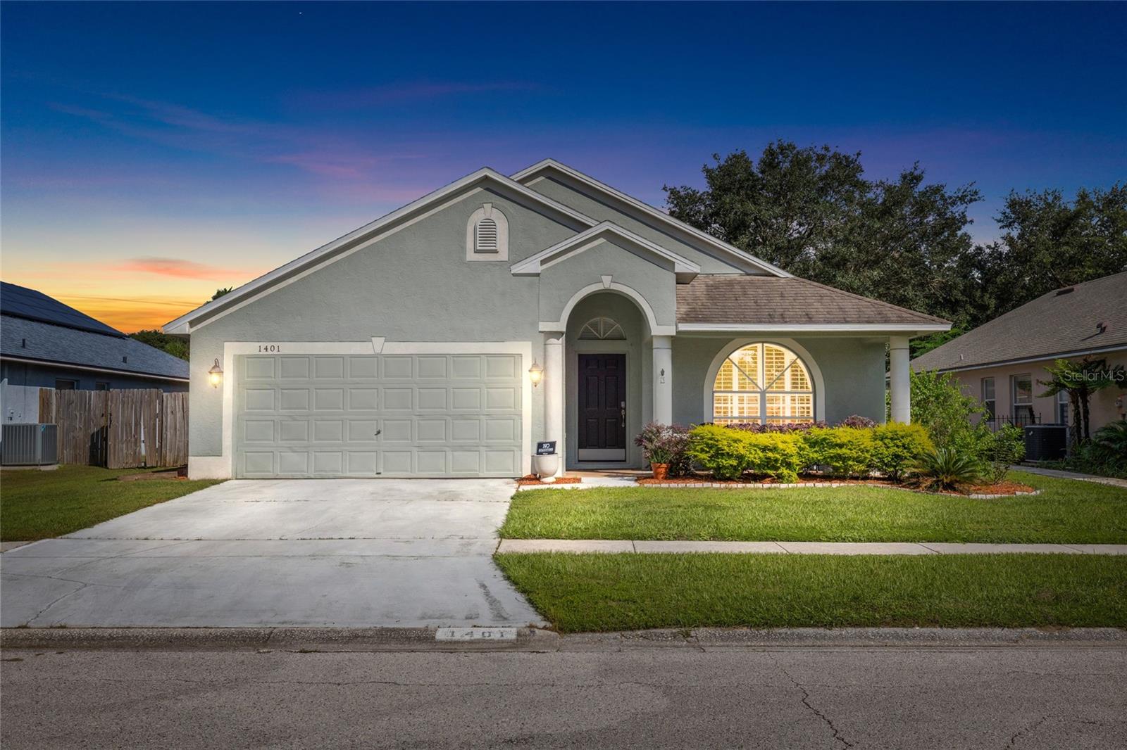 Photo of 1401 LAKE SHORE RANCH DRIVE SEFFNER FL 33584