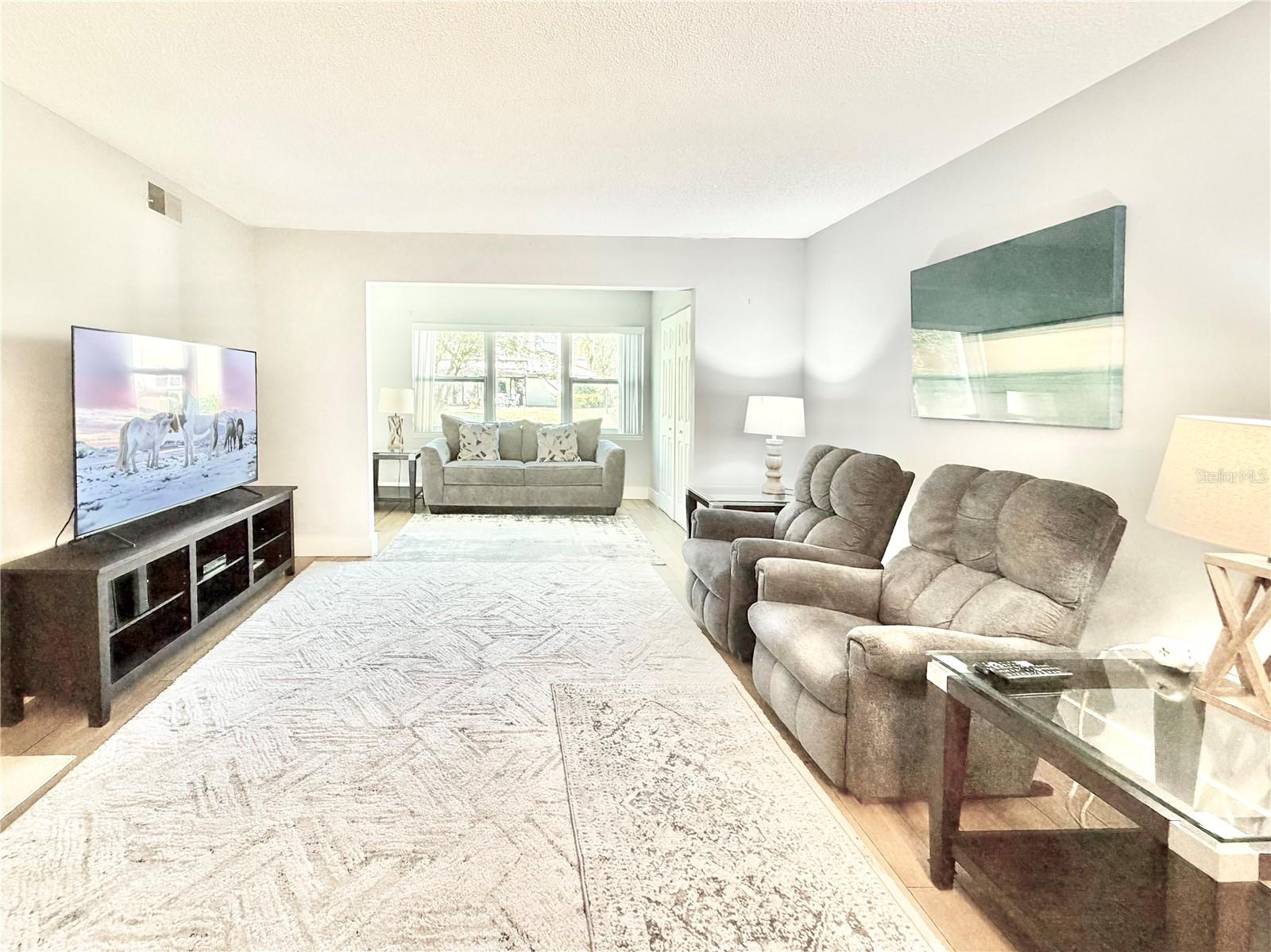 Photo of 1241 S MARTIN LUTHER KING JUNIOR AVENUE #B102 CLEARWATER FL 33756