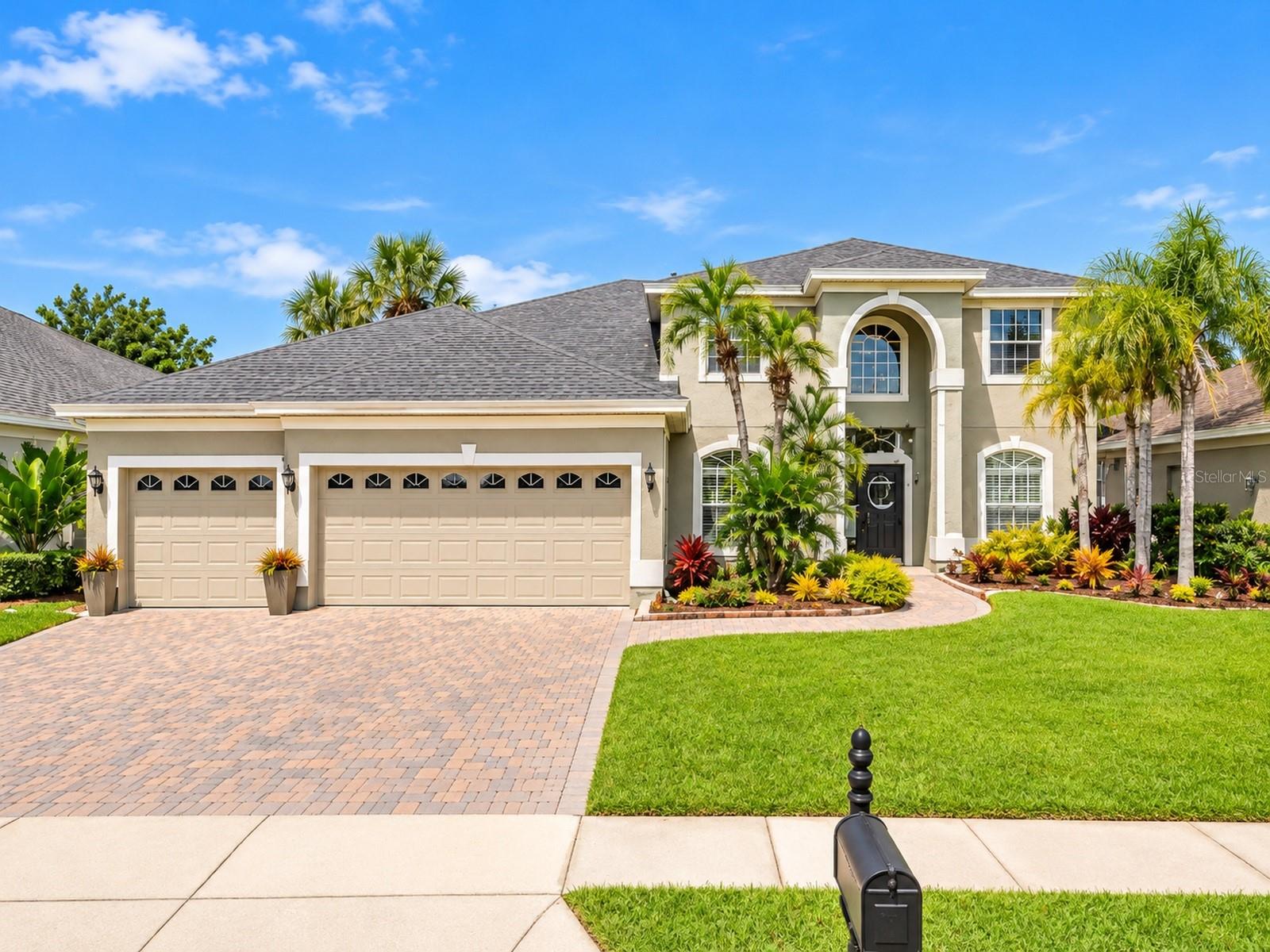 Photo of 2927 CURVING OAKS WAY ORLANDO FL 32820