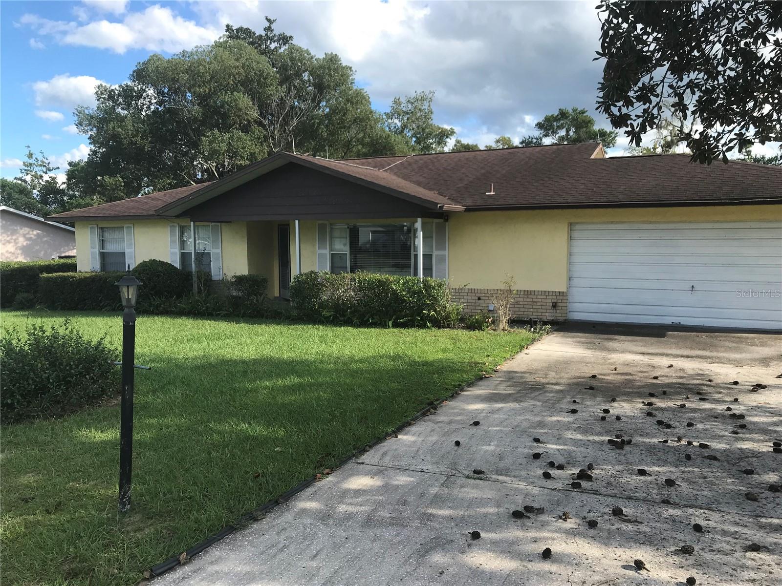 Photo of 313 BAHIA CIRCLE OCALA FL 34472