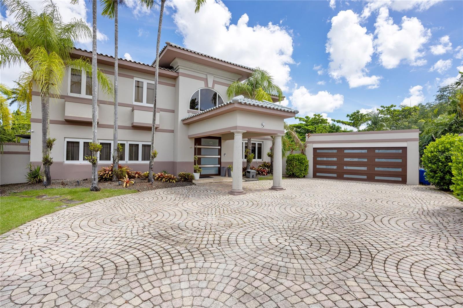Photo of 80 VIAJERA STREET GUAYNABO PR 00966