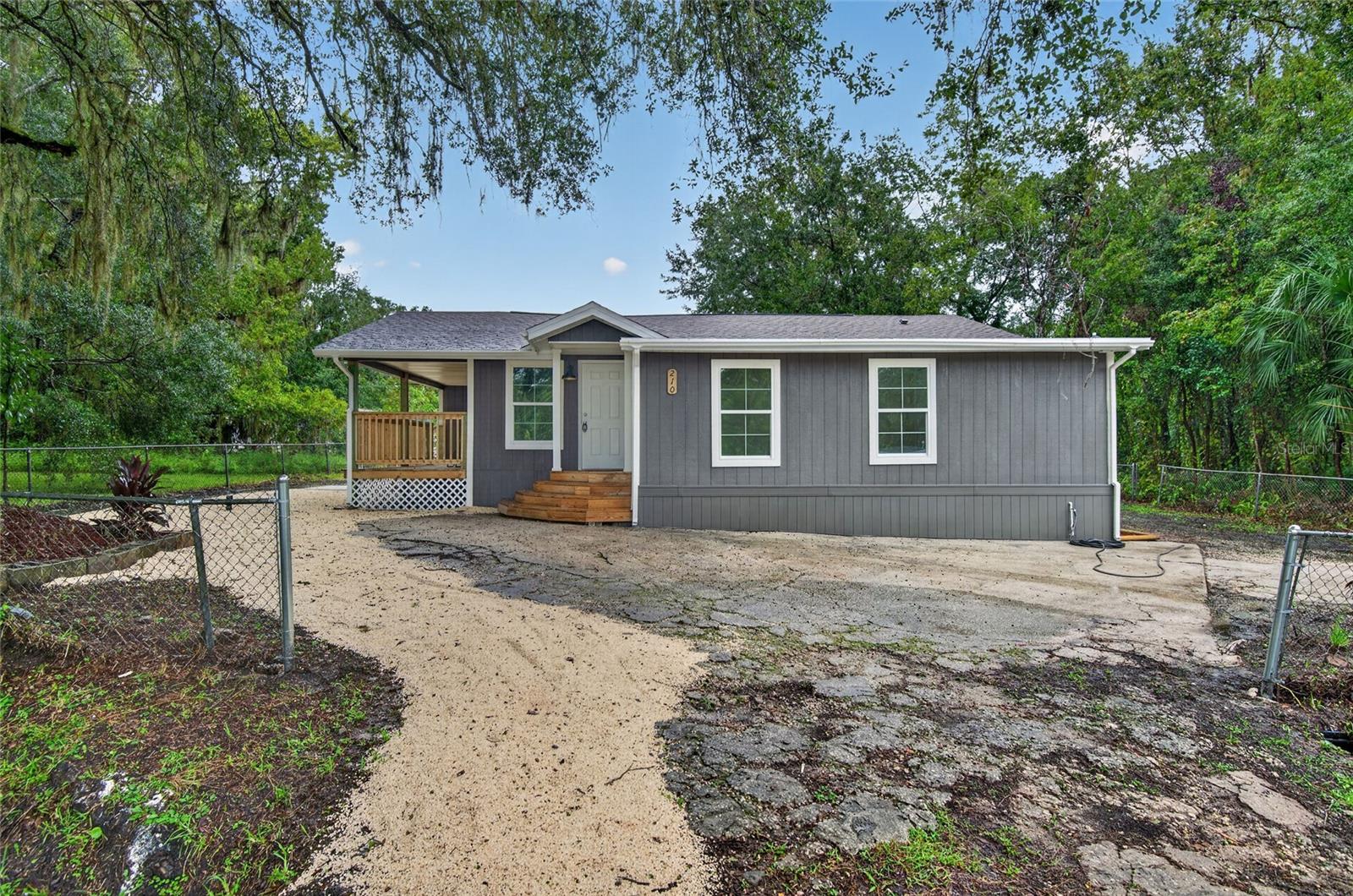 Photo of 210 C STREET BROOKSVILLE FL 34601