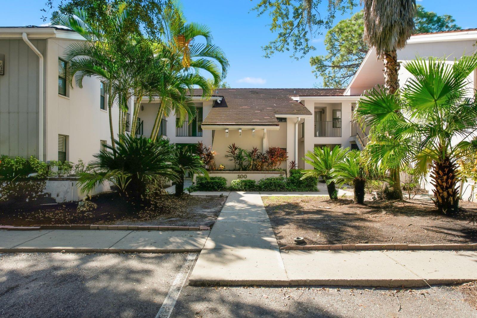 Photo of 300 S FLORIDA AVENUE #100L TARPON SPRINGS FL 34689