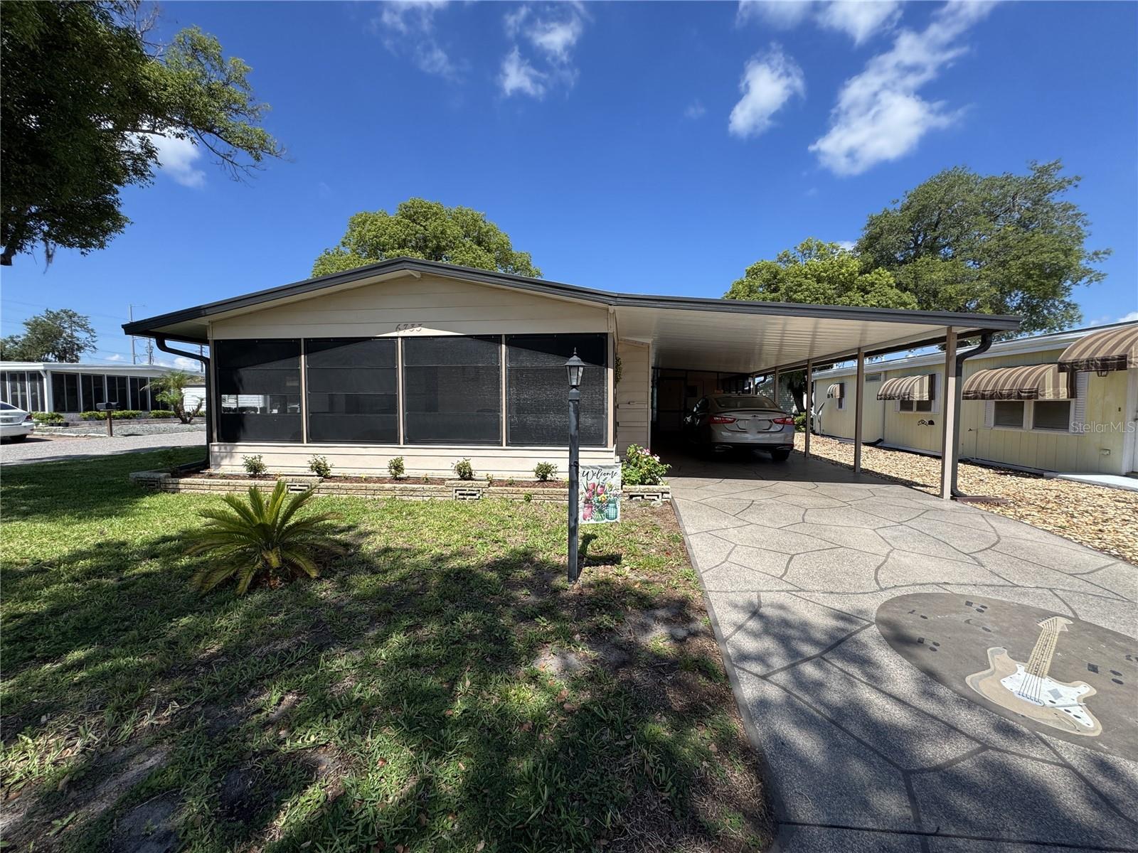 Photo of 6733 KENSINGTON DRIVE WINTER HAVEN FL 33881