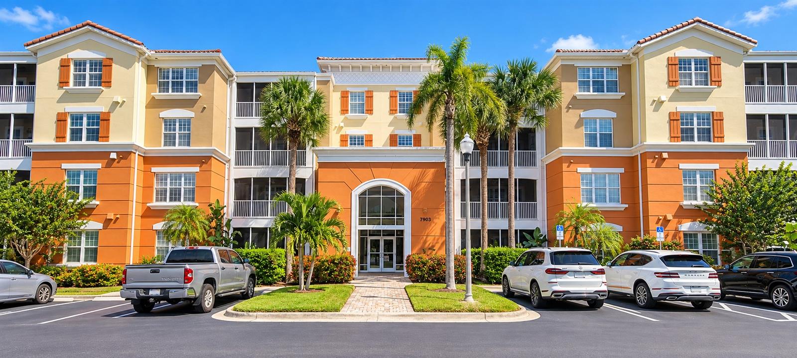 Photo of 7903 SEMINOLE BOULEVARD #2105 SEMINOLE FL 33772