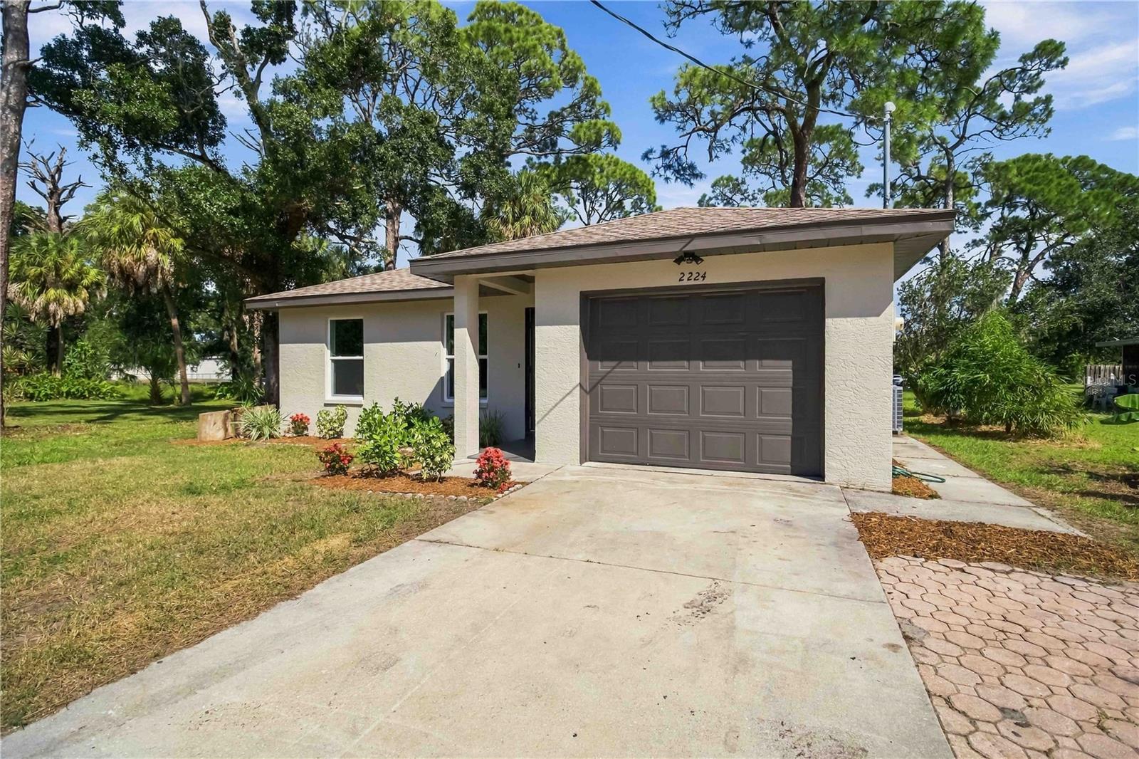 Photo of 2224 33RD AVENUE DRIVE BRADENTON FL 34205