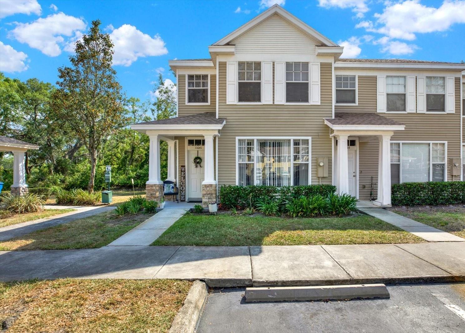 Photo of 11041 BLACK SWAN COURT SEFFNER FL 33584