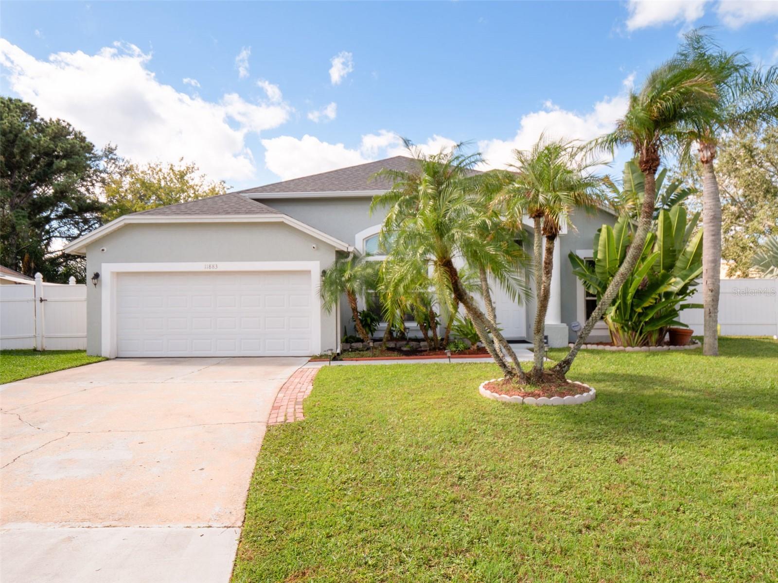 Photo of 11883 HARTFORDSHIRE WAY ORLANDO FL 32824