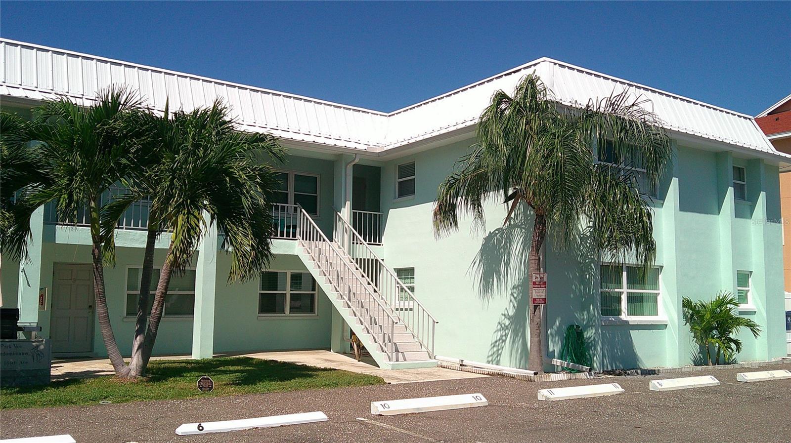 Photo of 10 164TH AVENUE #12 NORTH REDINGTON BEACH FL 33708