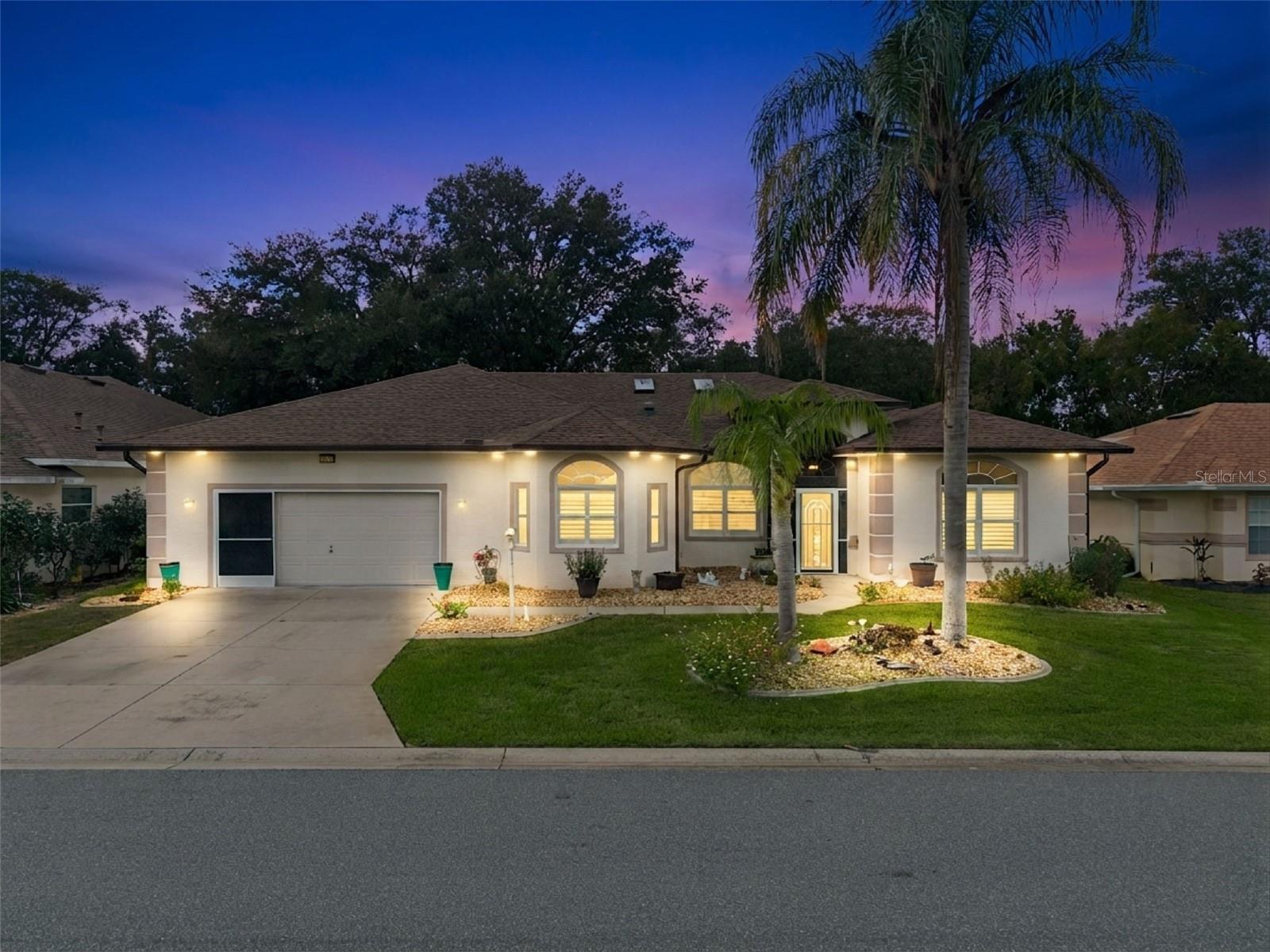 Photo of 21113 EDINBOROUGH PLACE LEESBURG FL 34748
