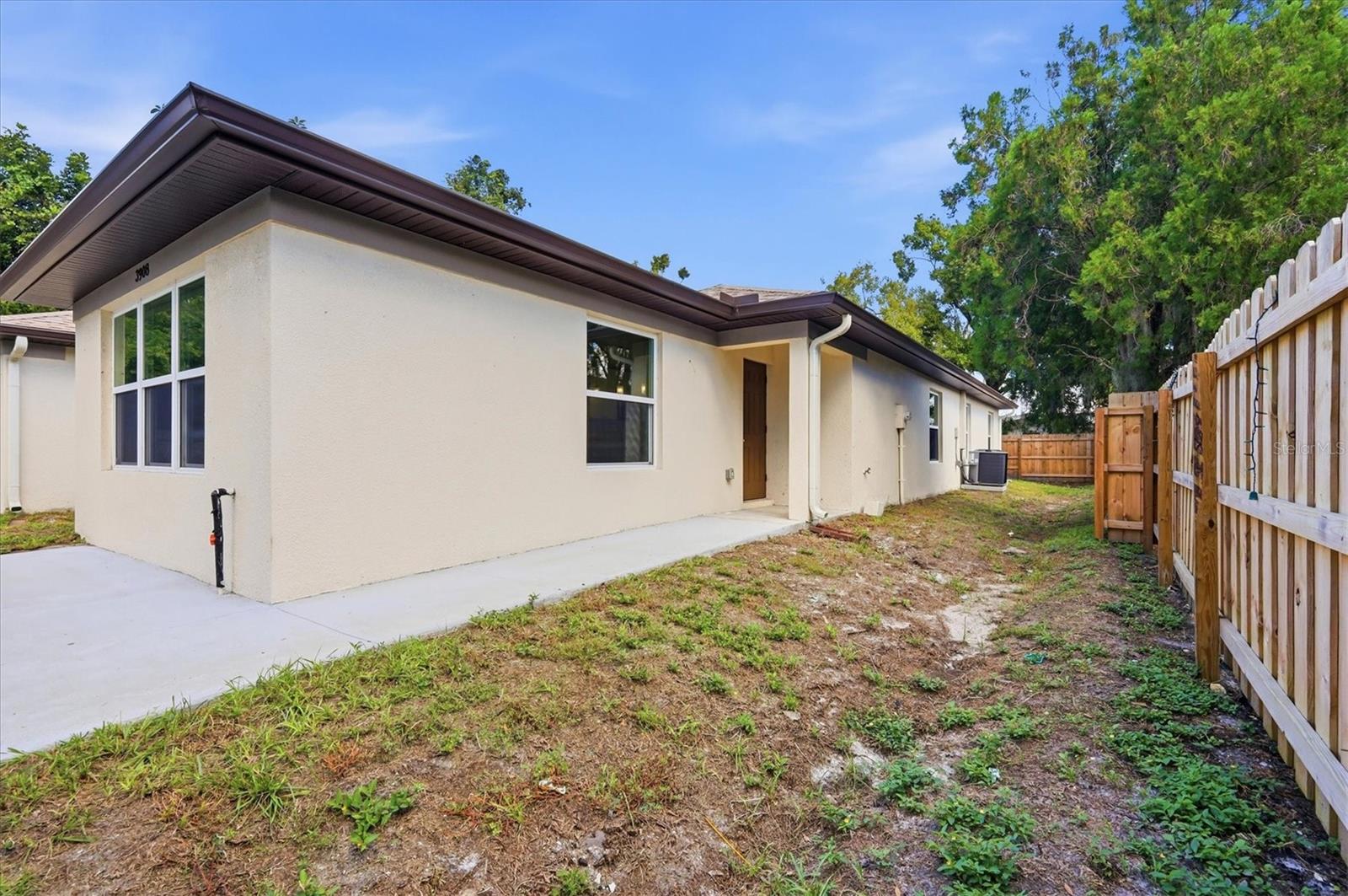 Photo of 3908 WALNUT AVENUE SARASOTA FL 34234