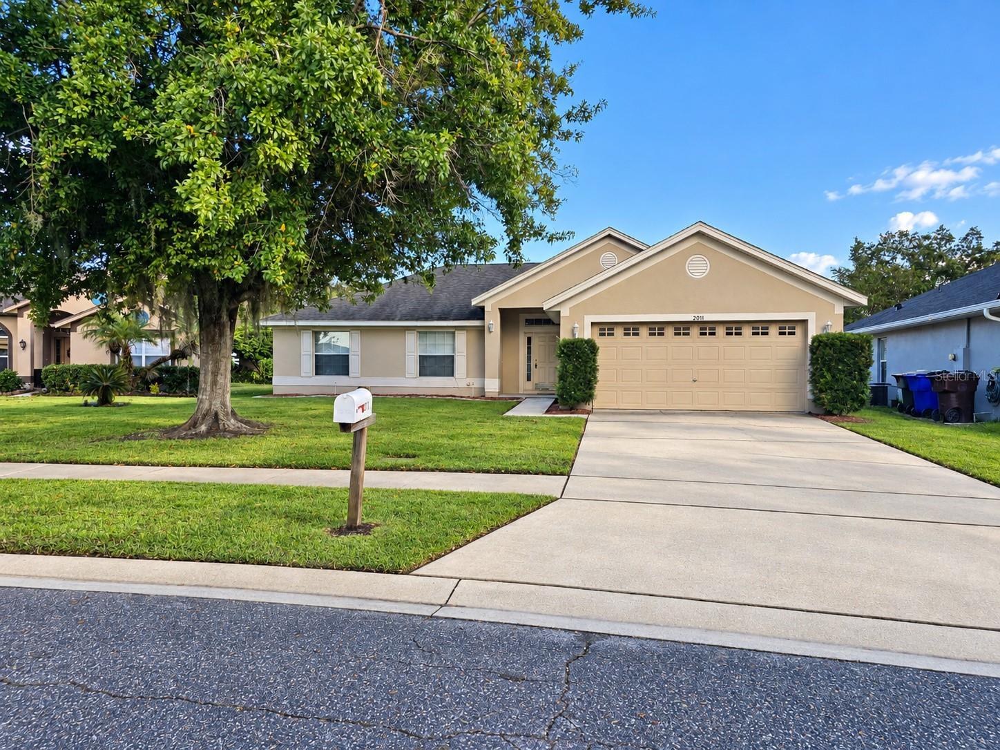 Photo of 2011 FAWN MEADOW CIRCLE ST CLOUD FL 34772