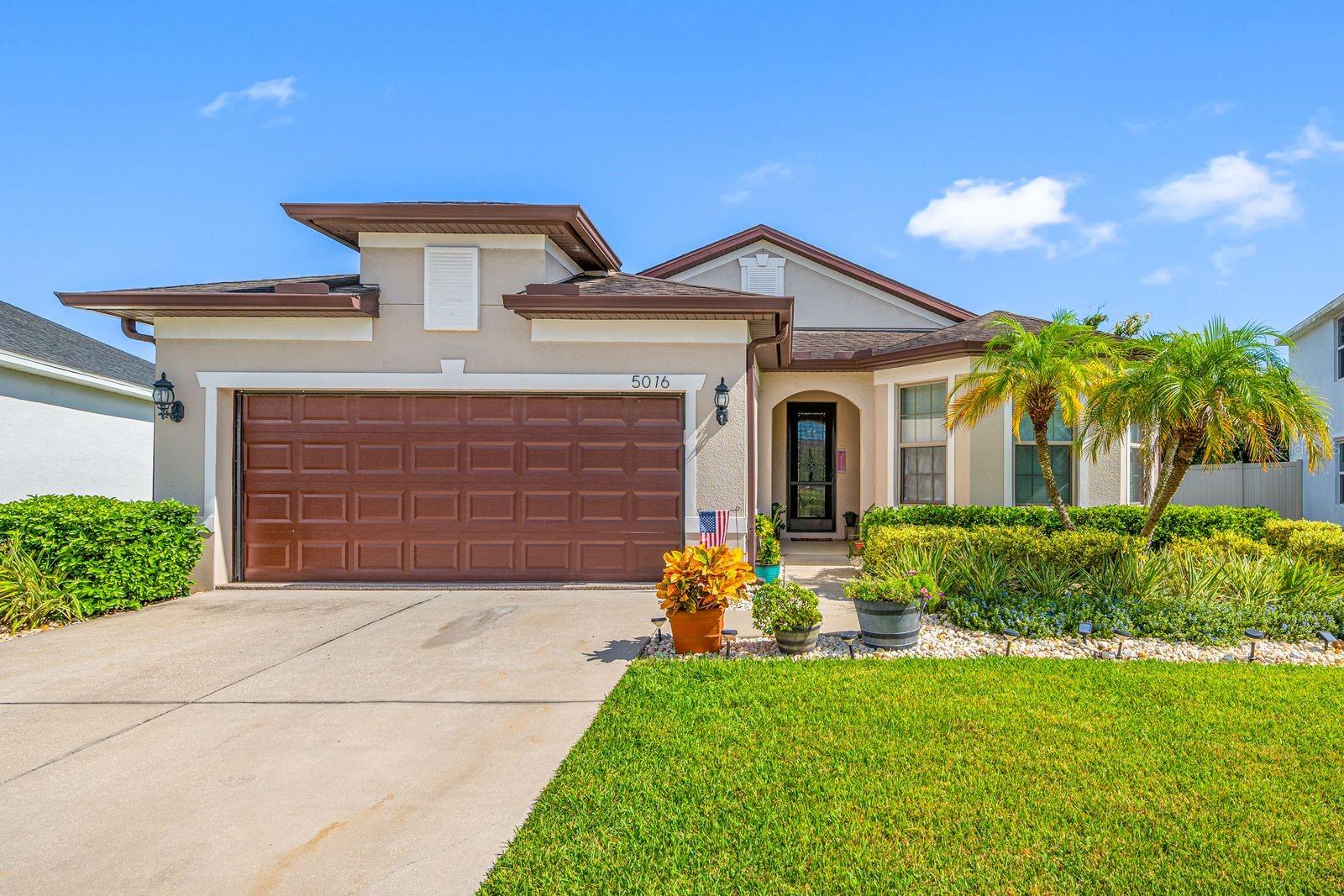Photo of 5016 BELLA ARMONIA CIRCLE WIMAUMA FL 33598