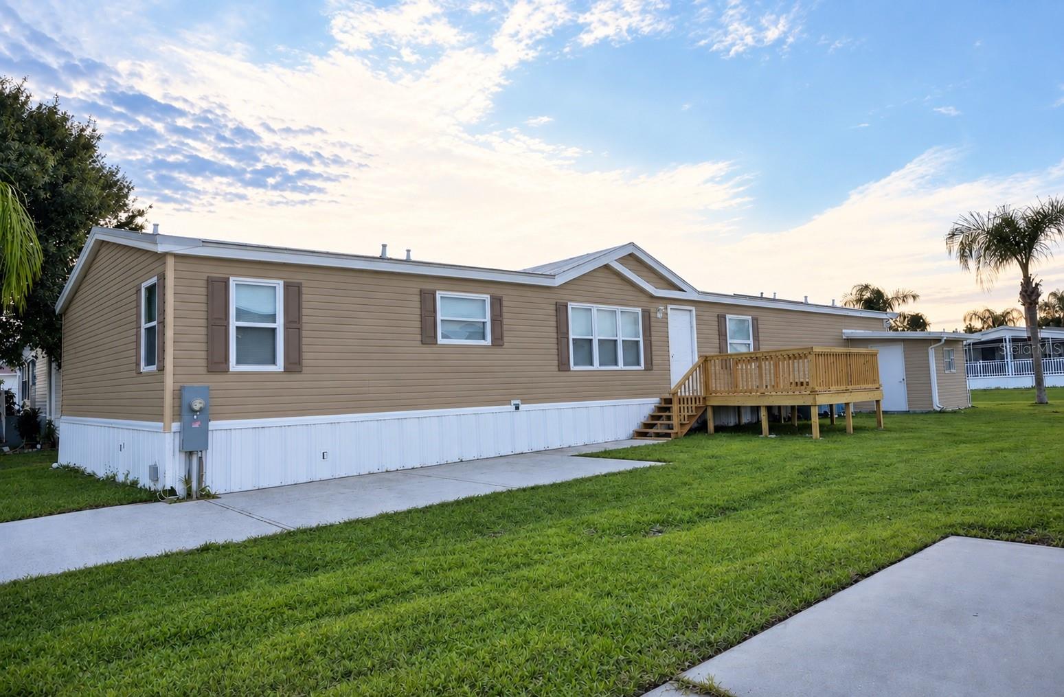 Photo of 308 EVANDEE COURT KISSIMMEE FL 34758