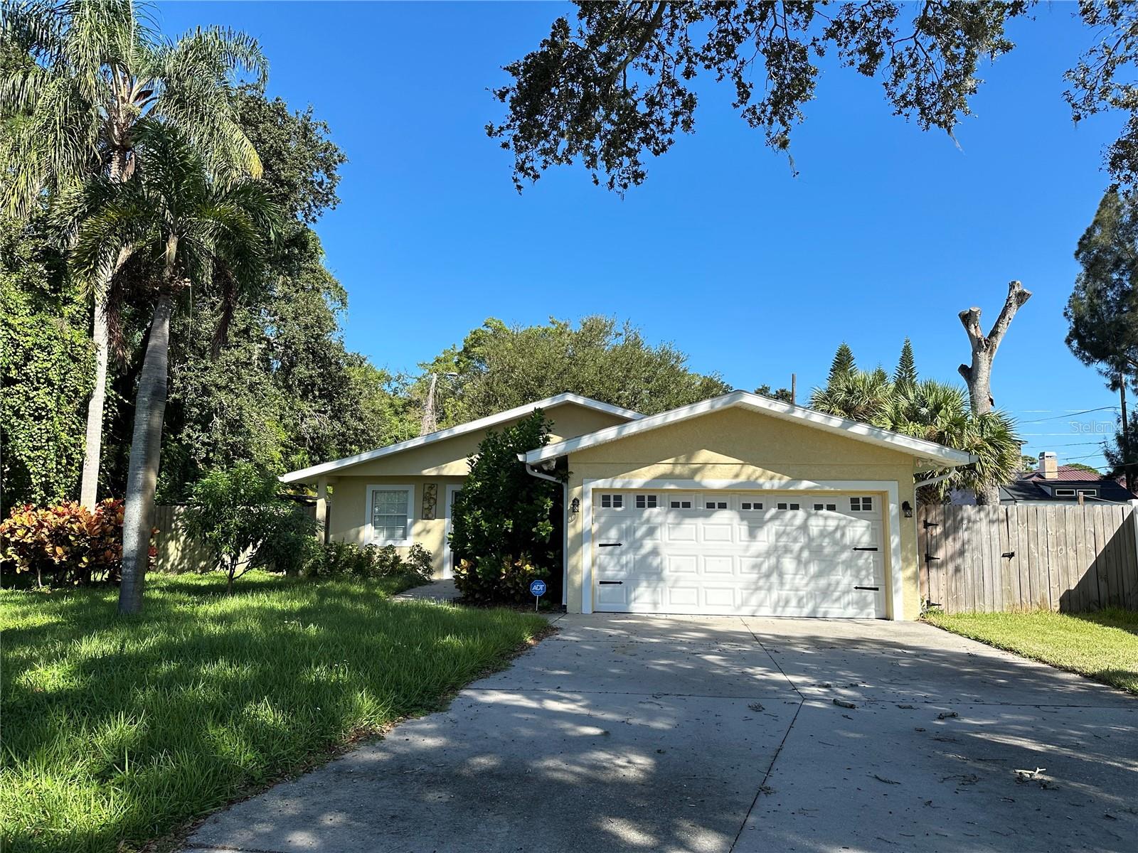 Photo of 1791 EZELLE AVENUE LARGO FL 33770