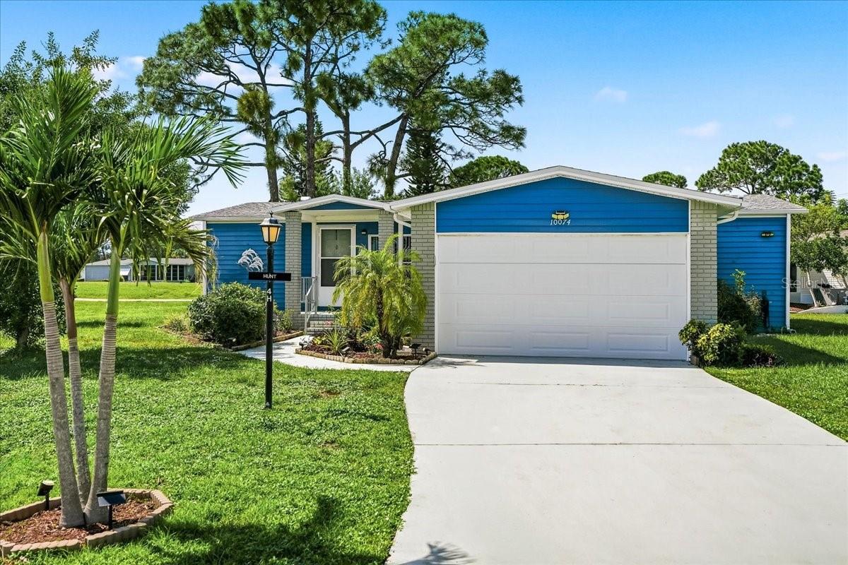 Photo of 10074 BROKEN WOODS COURT NORTH FORT MYERS FL 33903