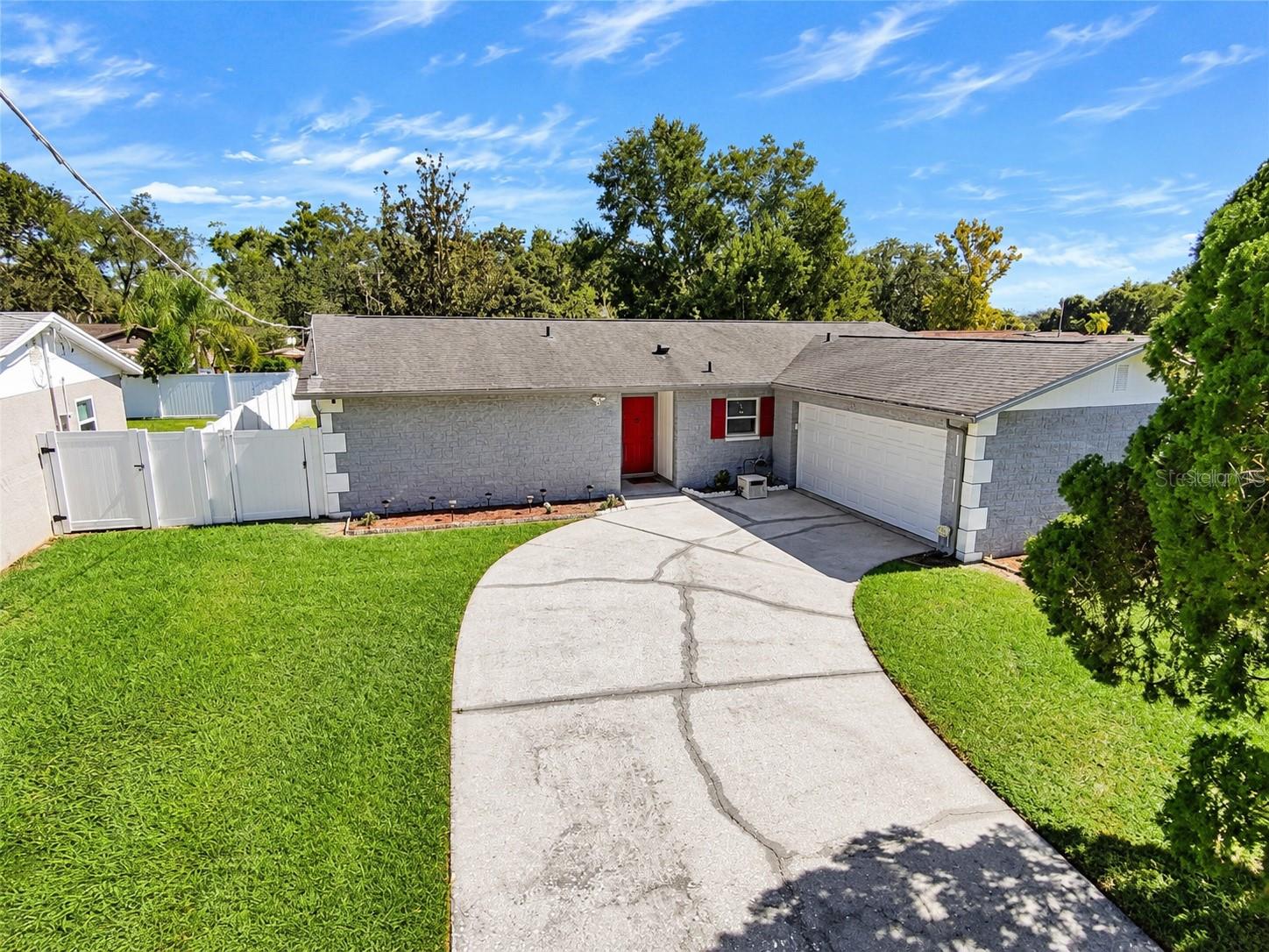 Photo of 1406 HIGHVIEW ROAD BRANDON FL 33510