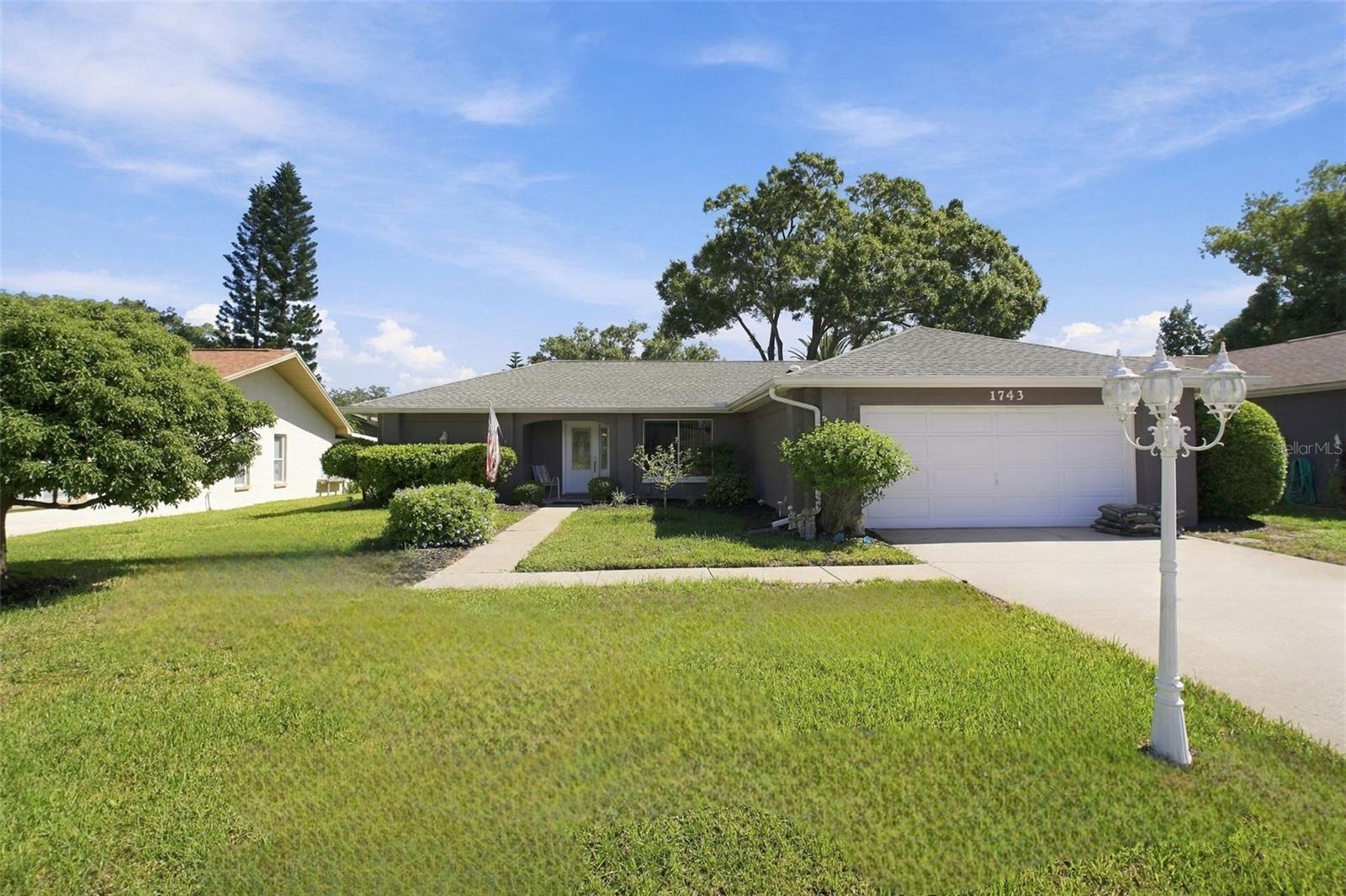 Photo of 1743 MACDONNELL DRIVE PALM HARBOR FL 34684