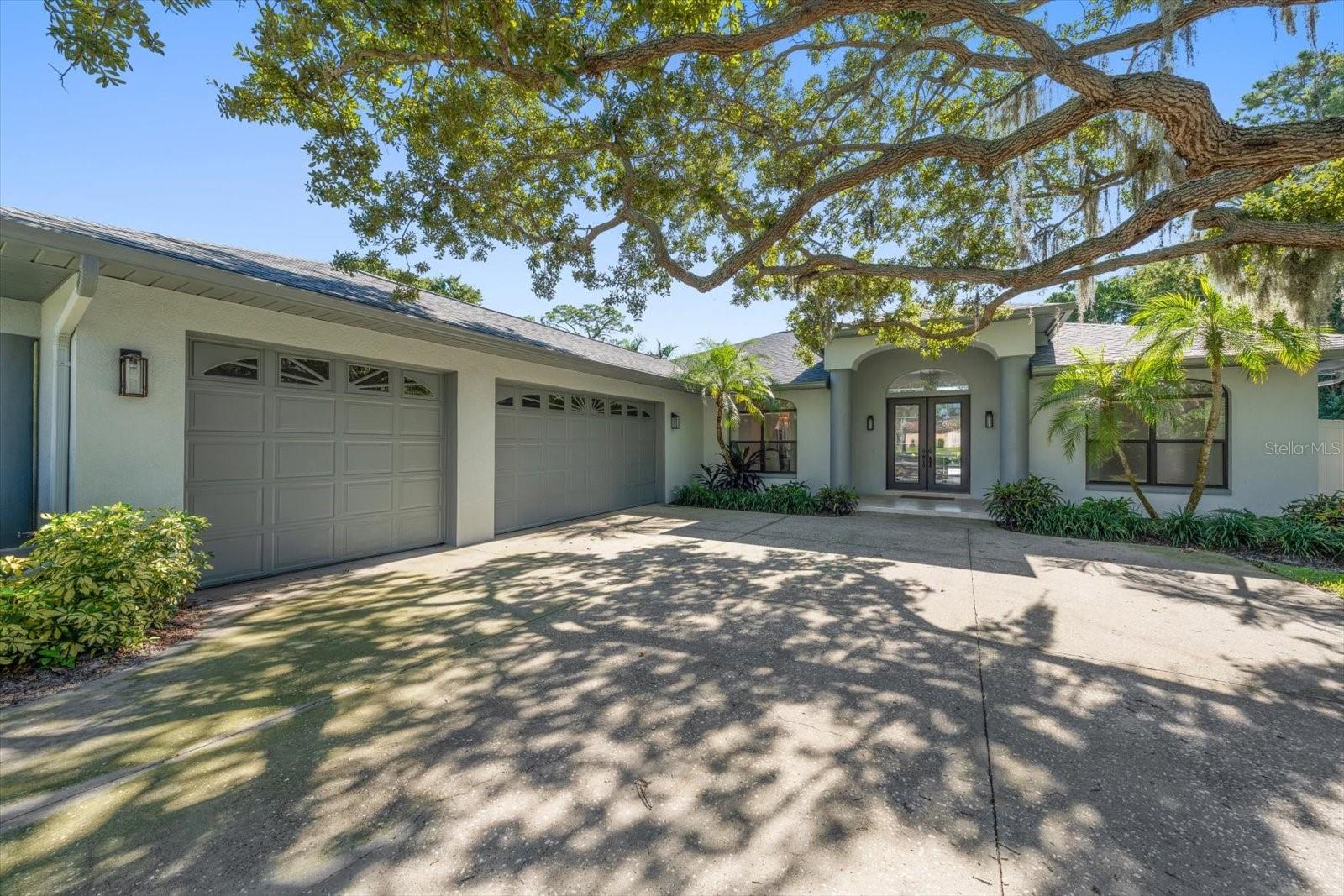 Photo of 2265 KENT DRIVE LARGO FL 33774