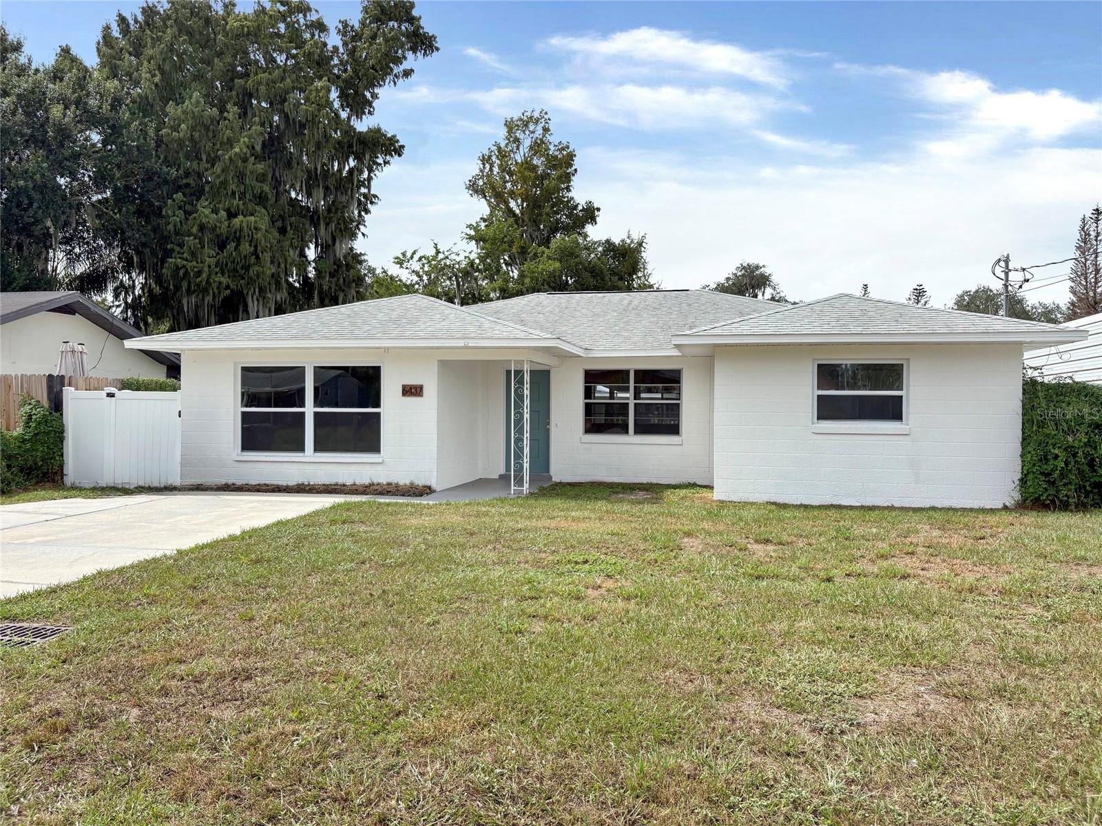 Photo of 6437 JENNY DRIVE LAKE WALES FL 33898