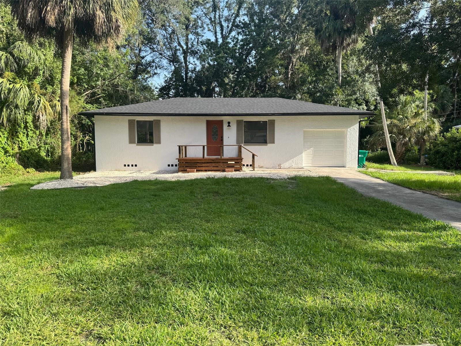 Photo of 10200 W MAIN STREET HOMOSASSA FL 34448