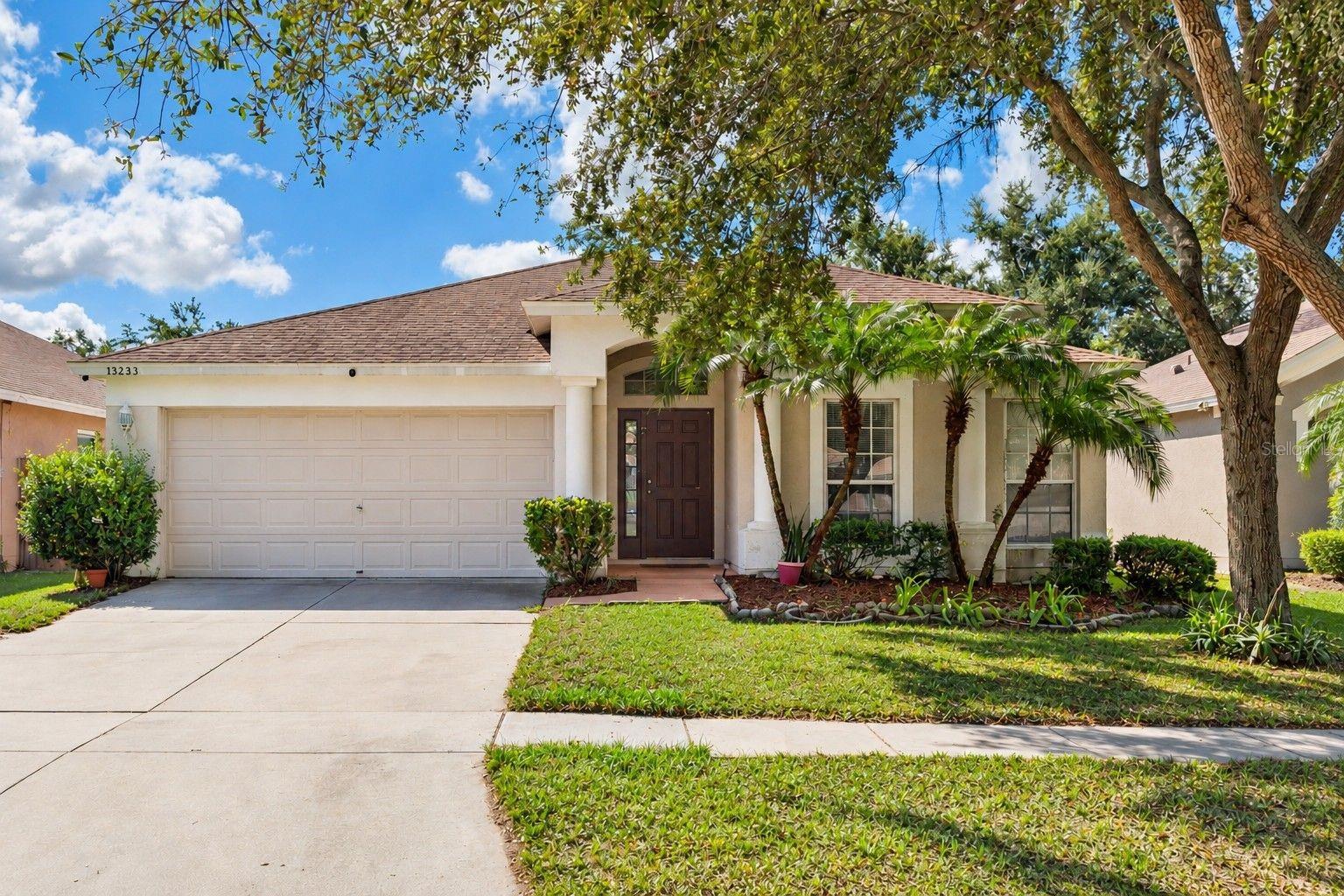 Photo of 13233 EARLY RUN LANE RIVERVIEW FL 33578