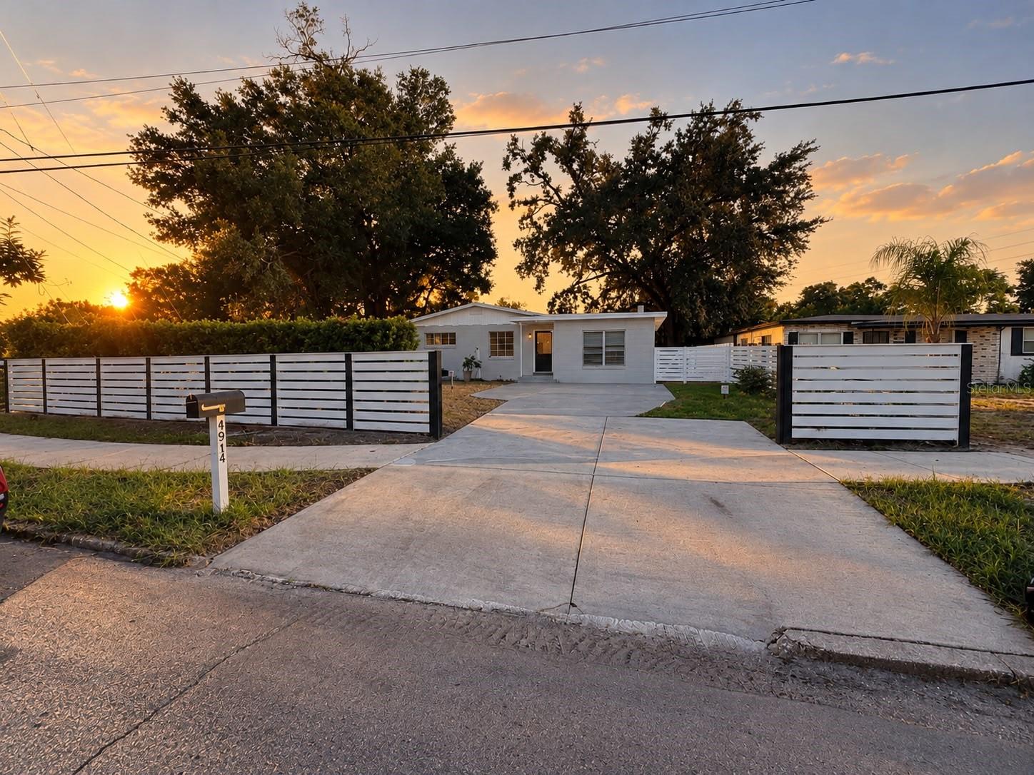Photo of 4914 CORTEZ DRIVE ORLANDO FL 32808