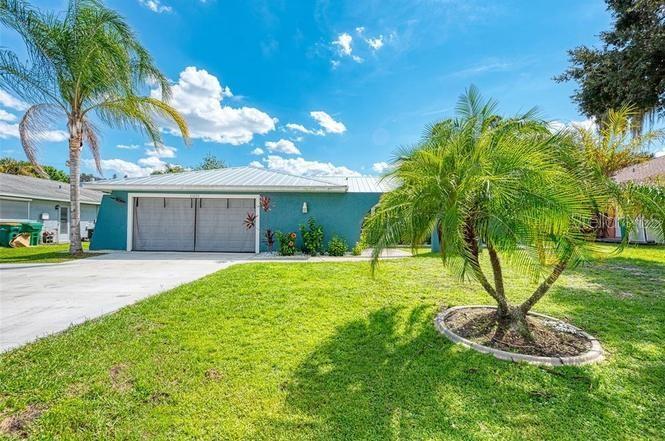 Photo of 21225 BASSETT AVENUE PORT CHARLOTTE FL 33952