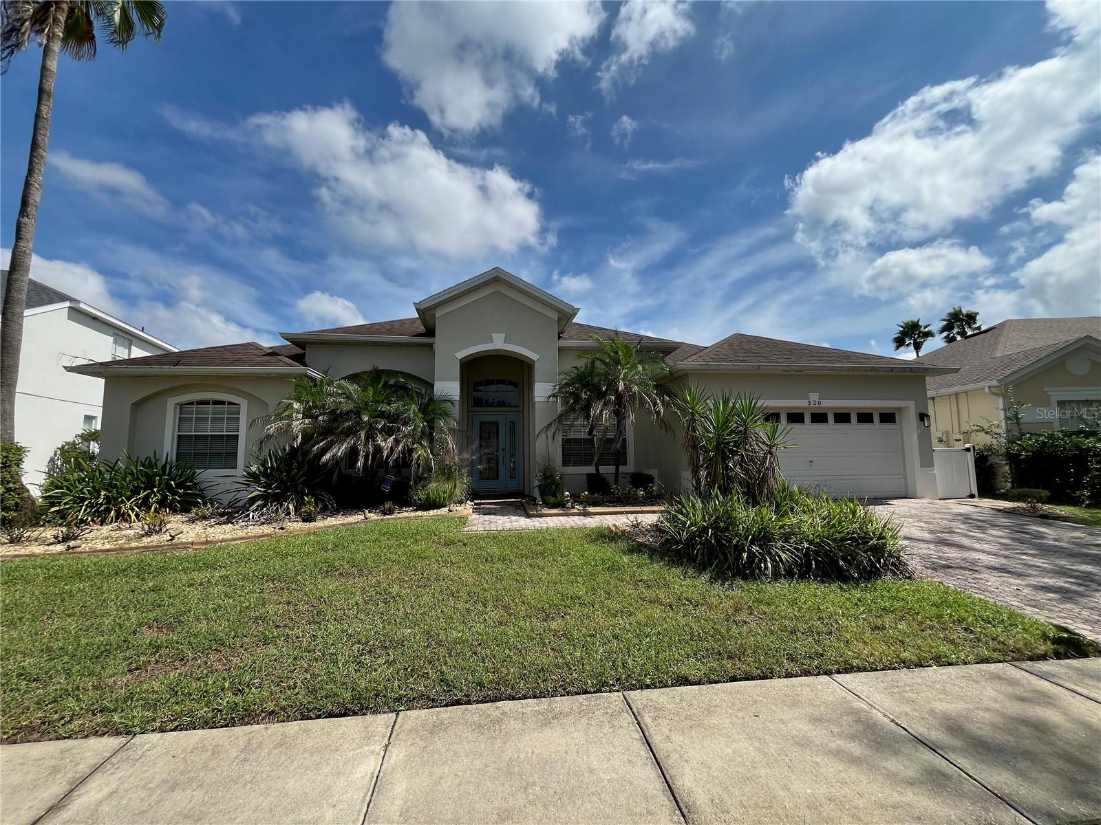Photo of 320 KINGS WAY DAVENPORT FL 33897