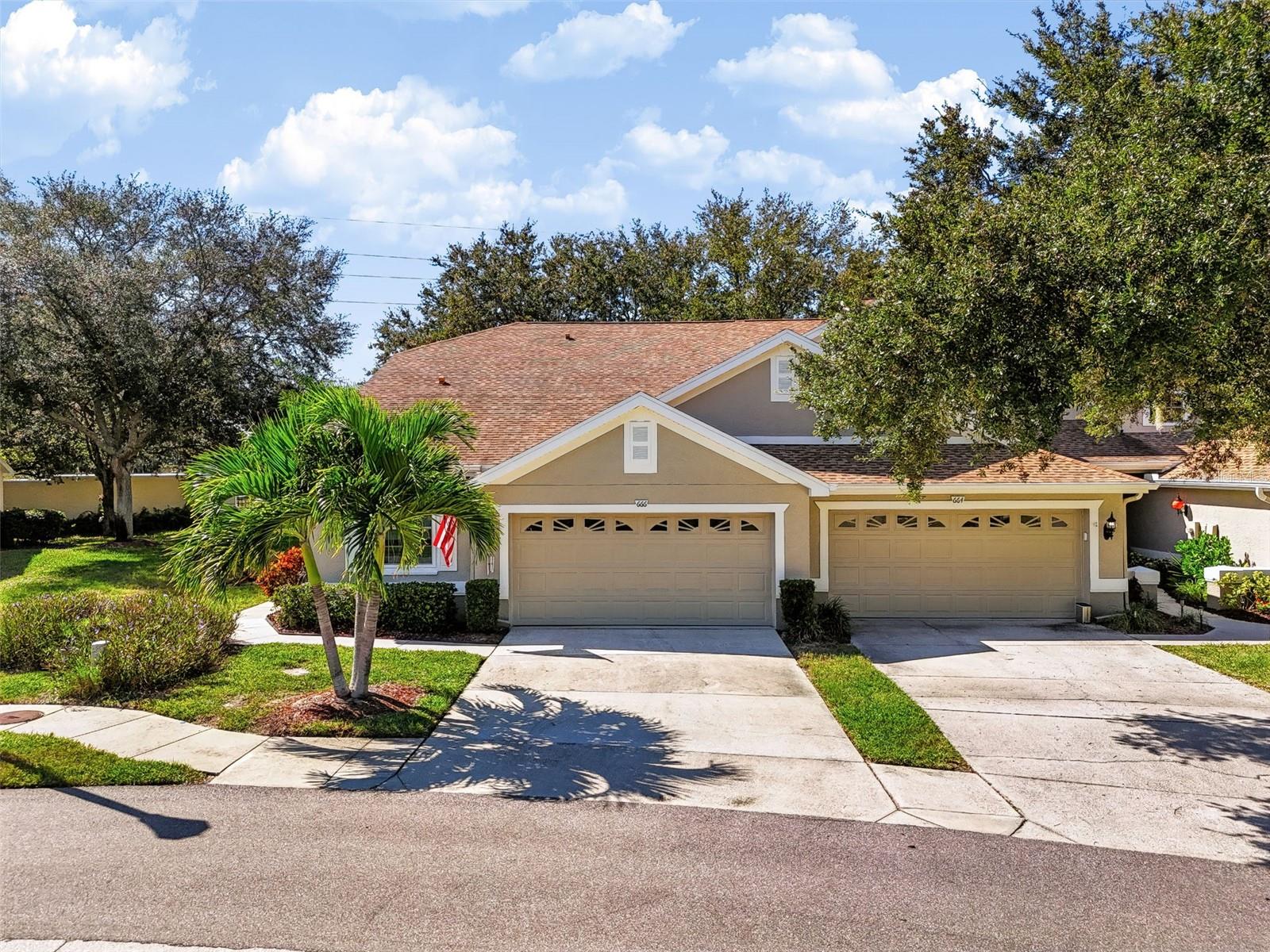 Photo of 666 SPRING LAKE CIRCLE TARPON SPRINGS FL 34688