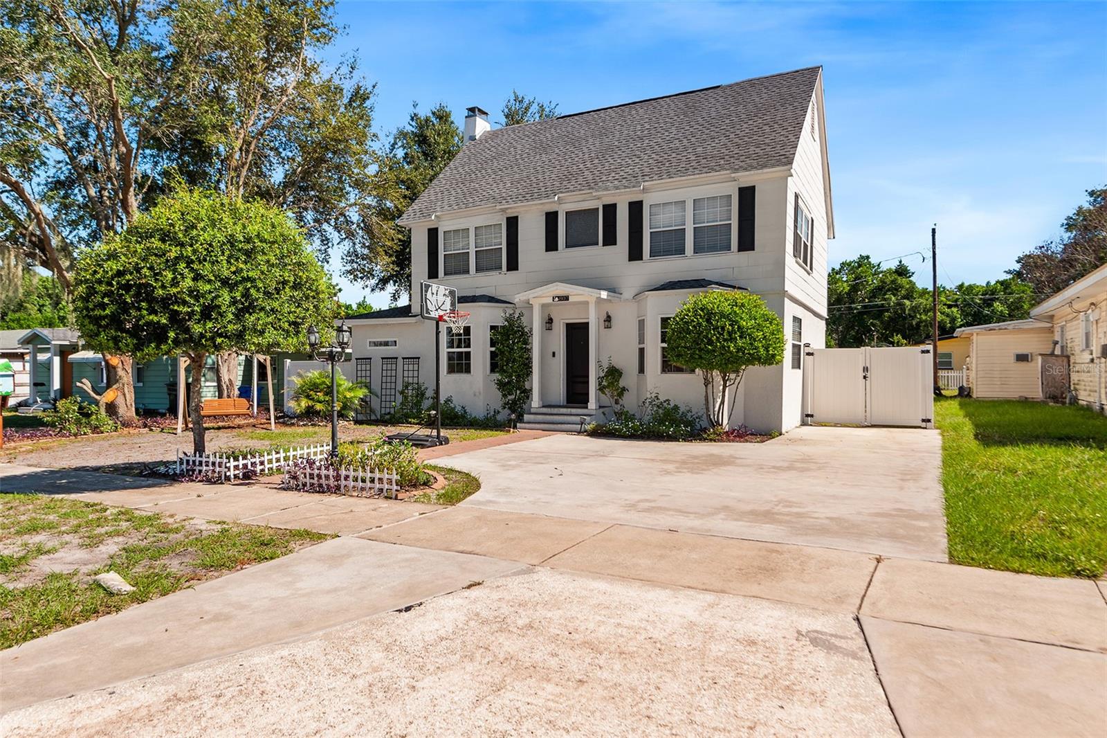 Photo of 807 INTERLACHEN PARKWAY LAKELAND FL 33801
