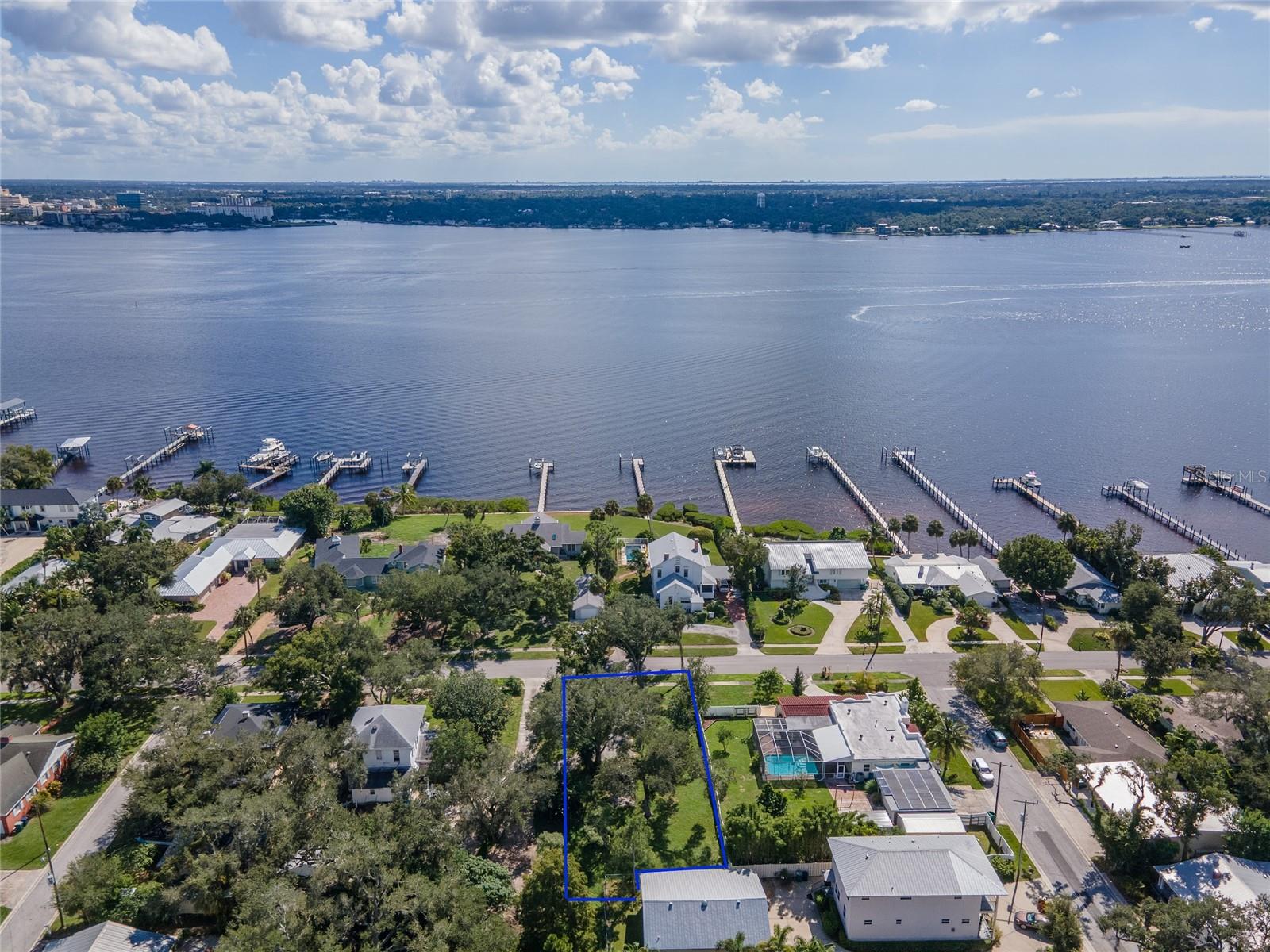 Photo of 1706 4TH STREET PALMETTO FL 34221