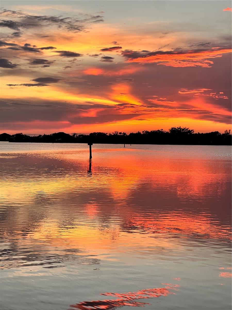 Photo of 36 N STARBOARD DRIVE VENICE FL 34285