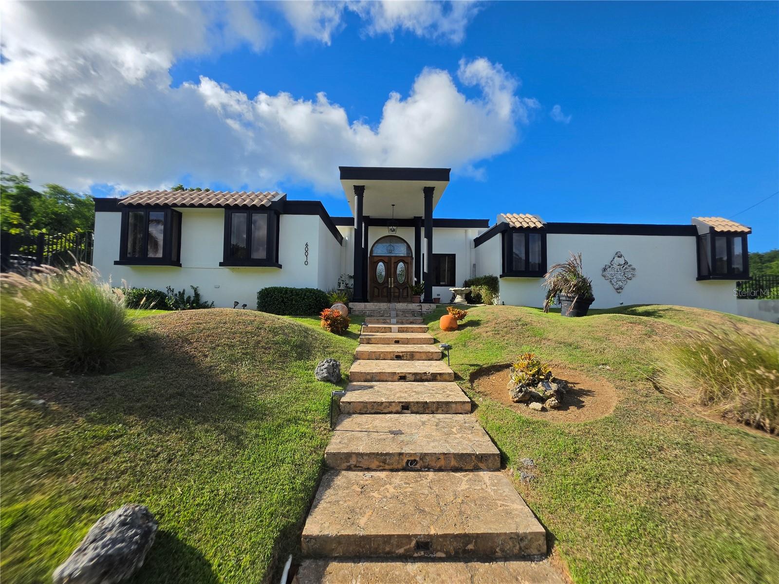 Photo of 60010 CALLE PINO, URB. BOSQUE DORADO #60010 DORADO PR 00646