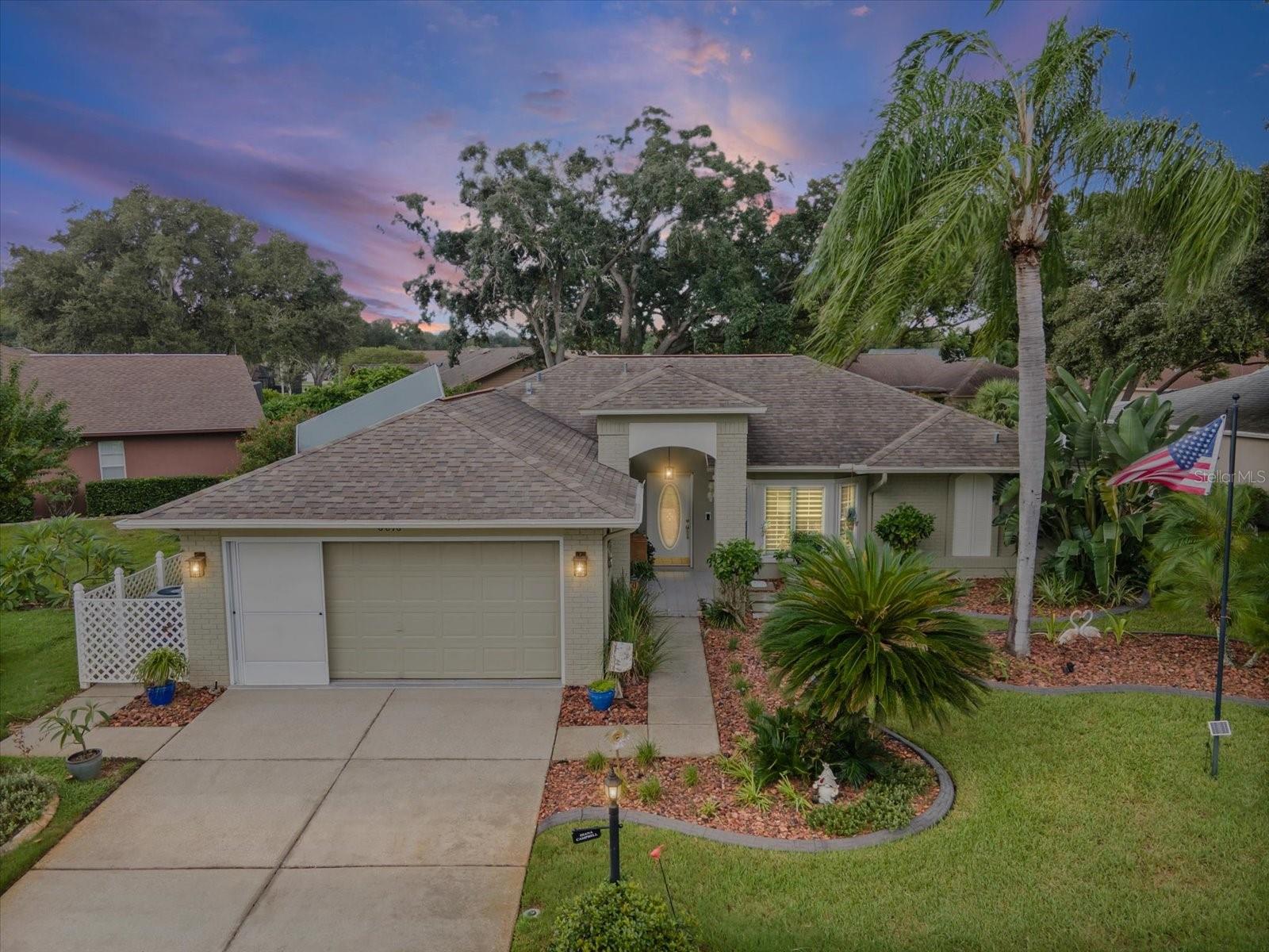Photo of 6016 COUNTRY RIDGE LANE NEW PORT RICHEY FL 34655