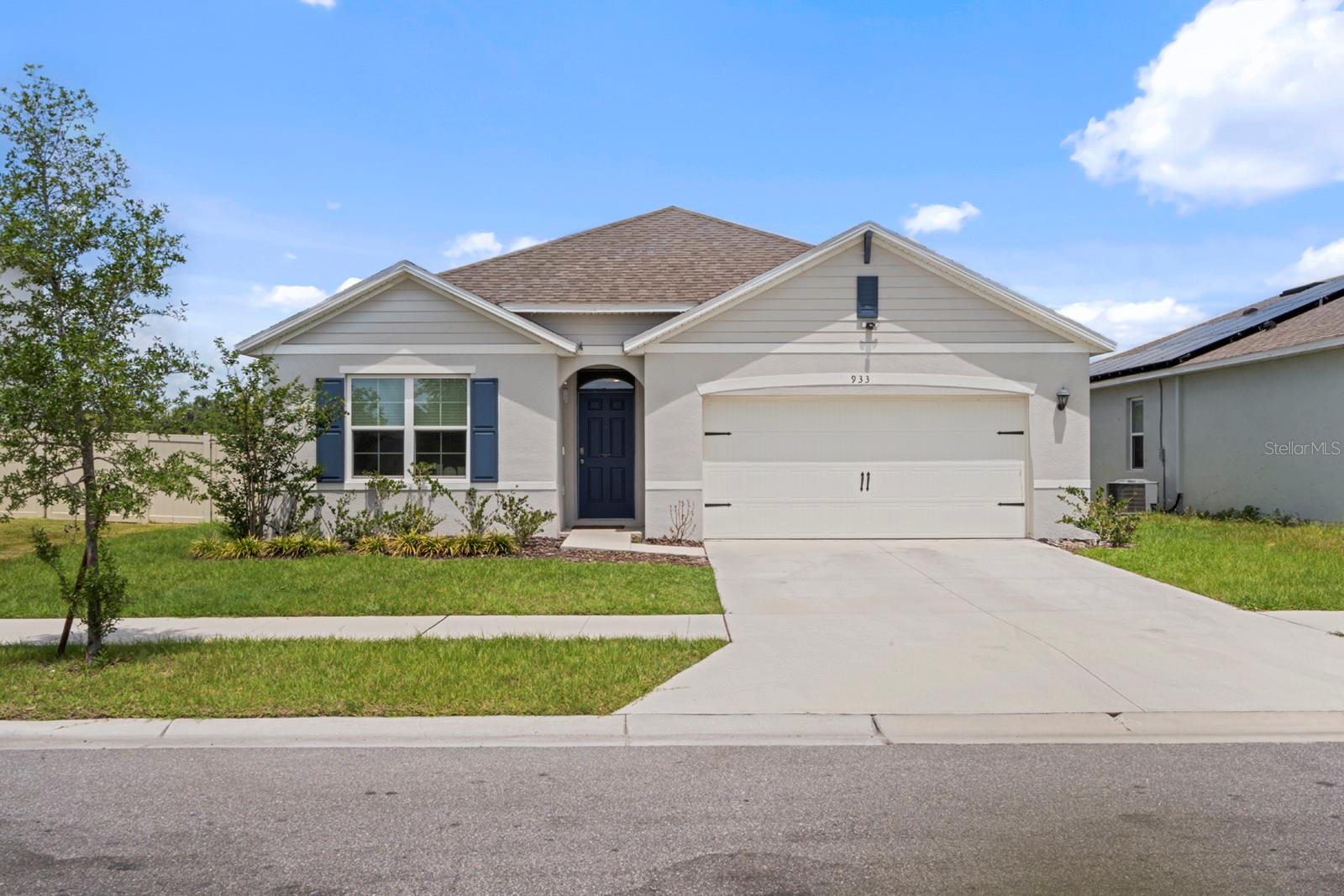 Photo of 933 AMBLESIDE DRIVE HAINES CITY FL 33844