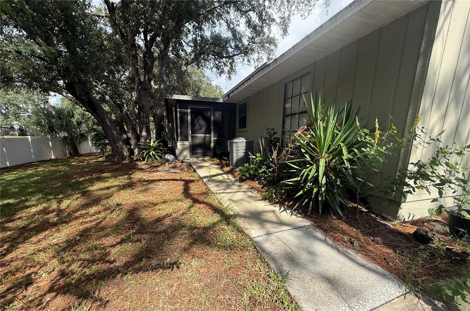 Photo of 4810 LIGHTHOUSE CIRCLE #34 ORLANDO FL 32808