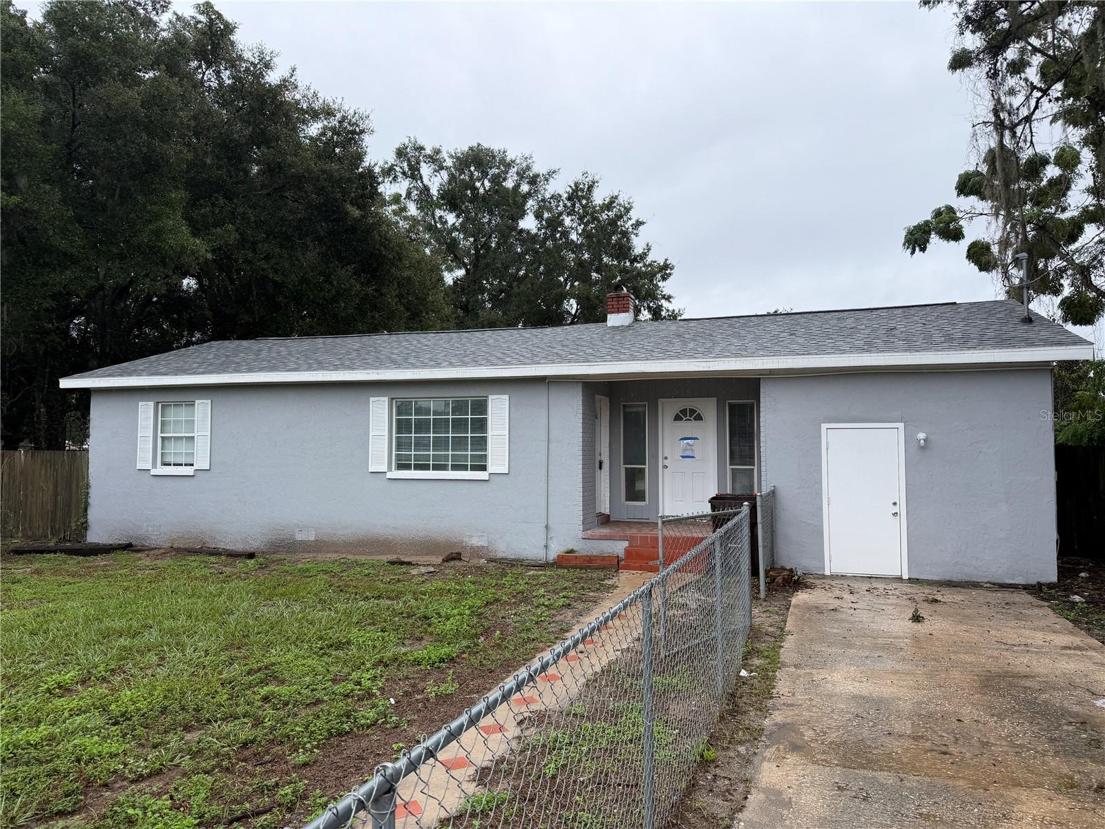 Photo of 6044 SE AGNEW ROAD BELLEVIEW FL 34420