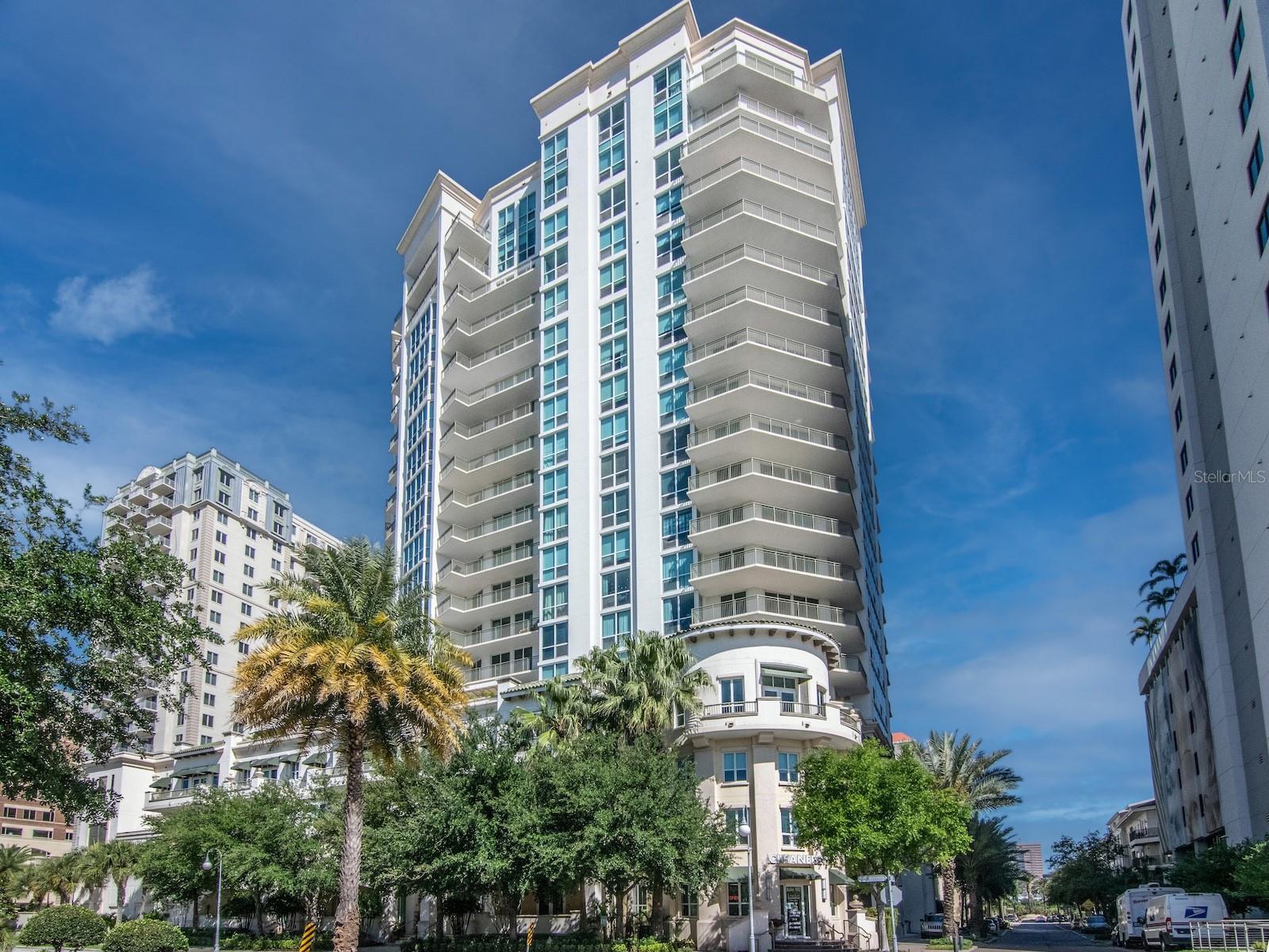 Photo of 450 KNIGHTS RUN AVENUE #803 TAMPA FL 33602