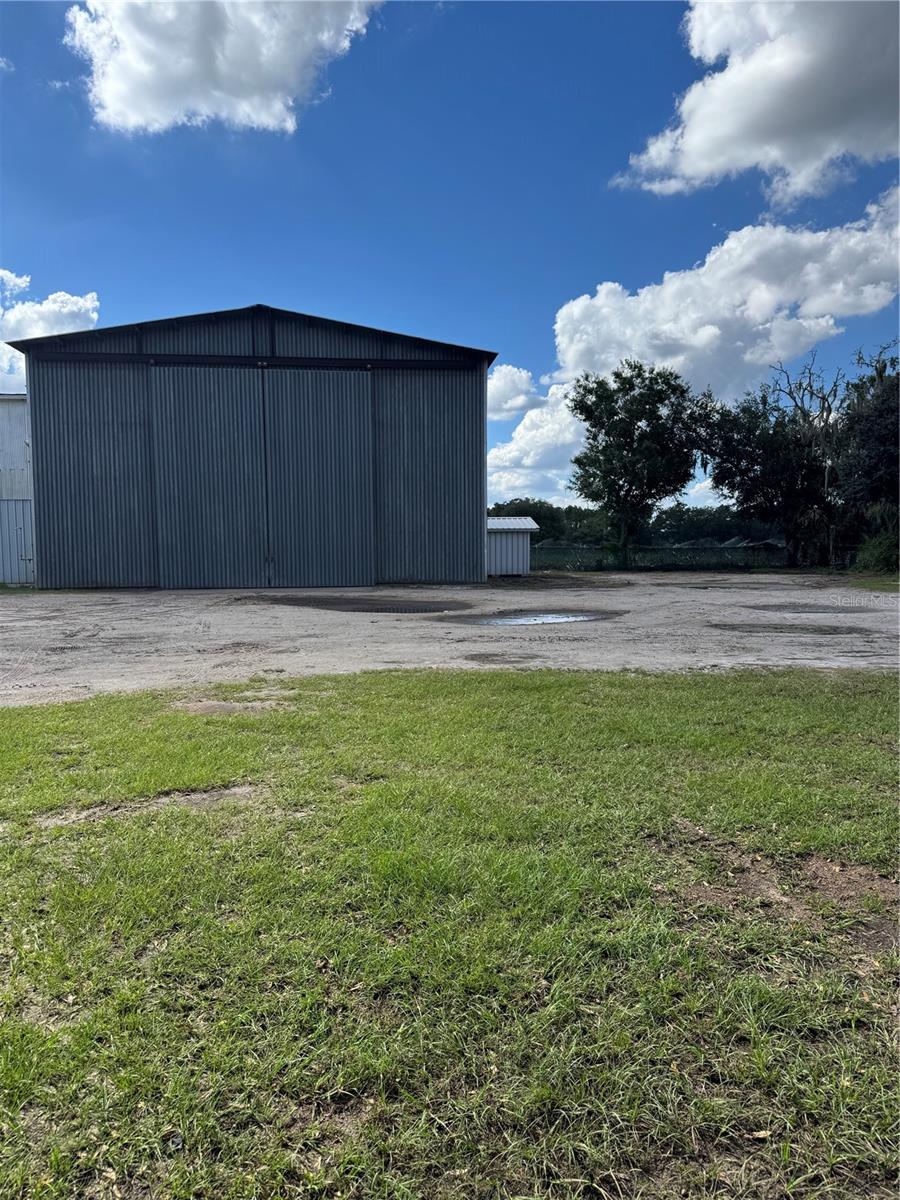 Photo of 15550 CARUTHERS ROAD DOVER FL 33527