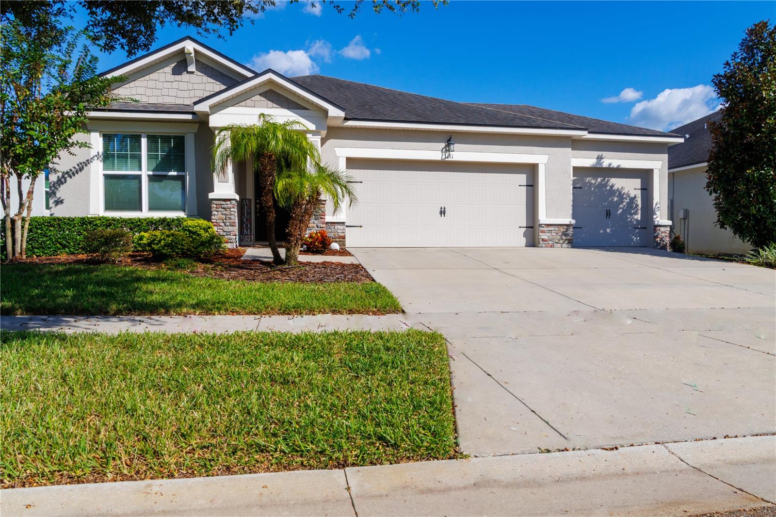 Photo of 1011 BETTER DAYS PLACE VALRICO FL 33594