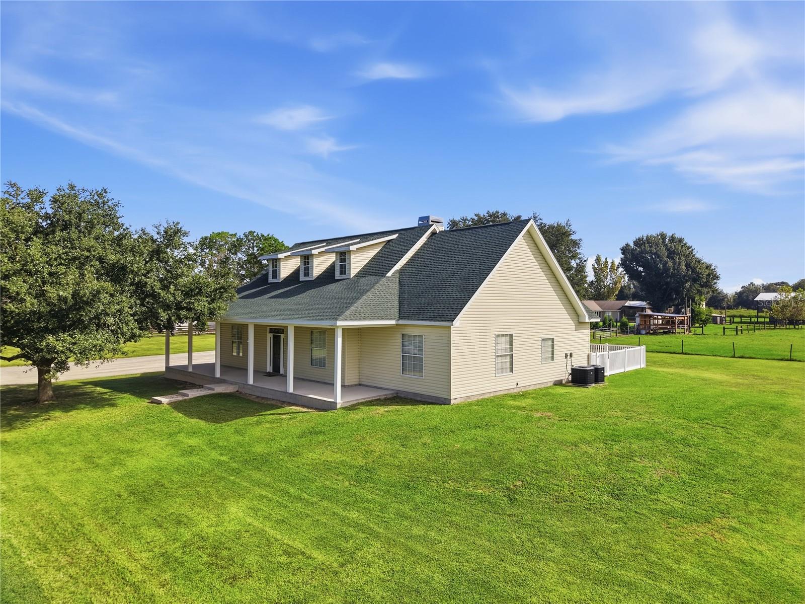Photo of 4508 HOLLOWAY GROVE WAY PLANT CITY FL 33567
