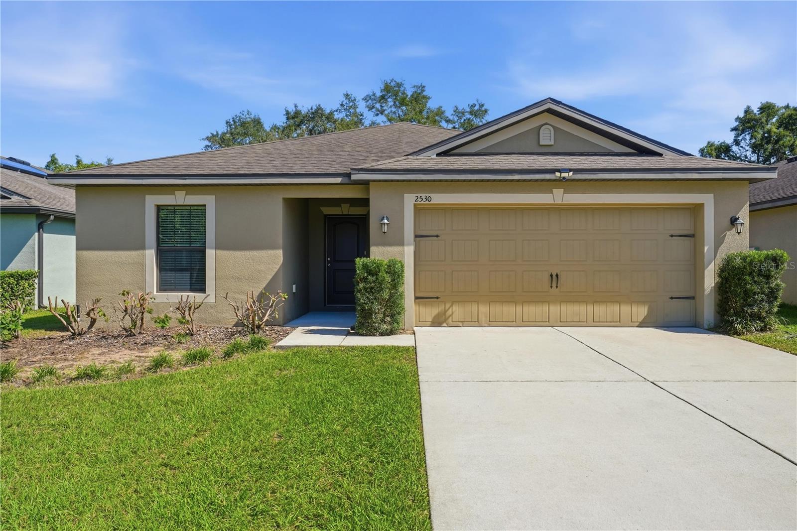 Photo of 2530 BRACKNELL FOREST TRAIL TAVARES FL 32778