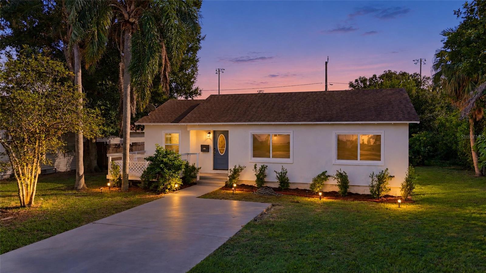 Photo of 4540 EMERSON AVENUE ST PETERSBURG FL 33711