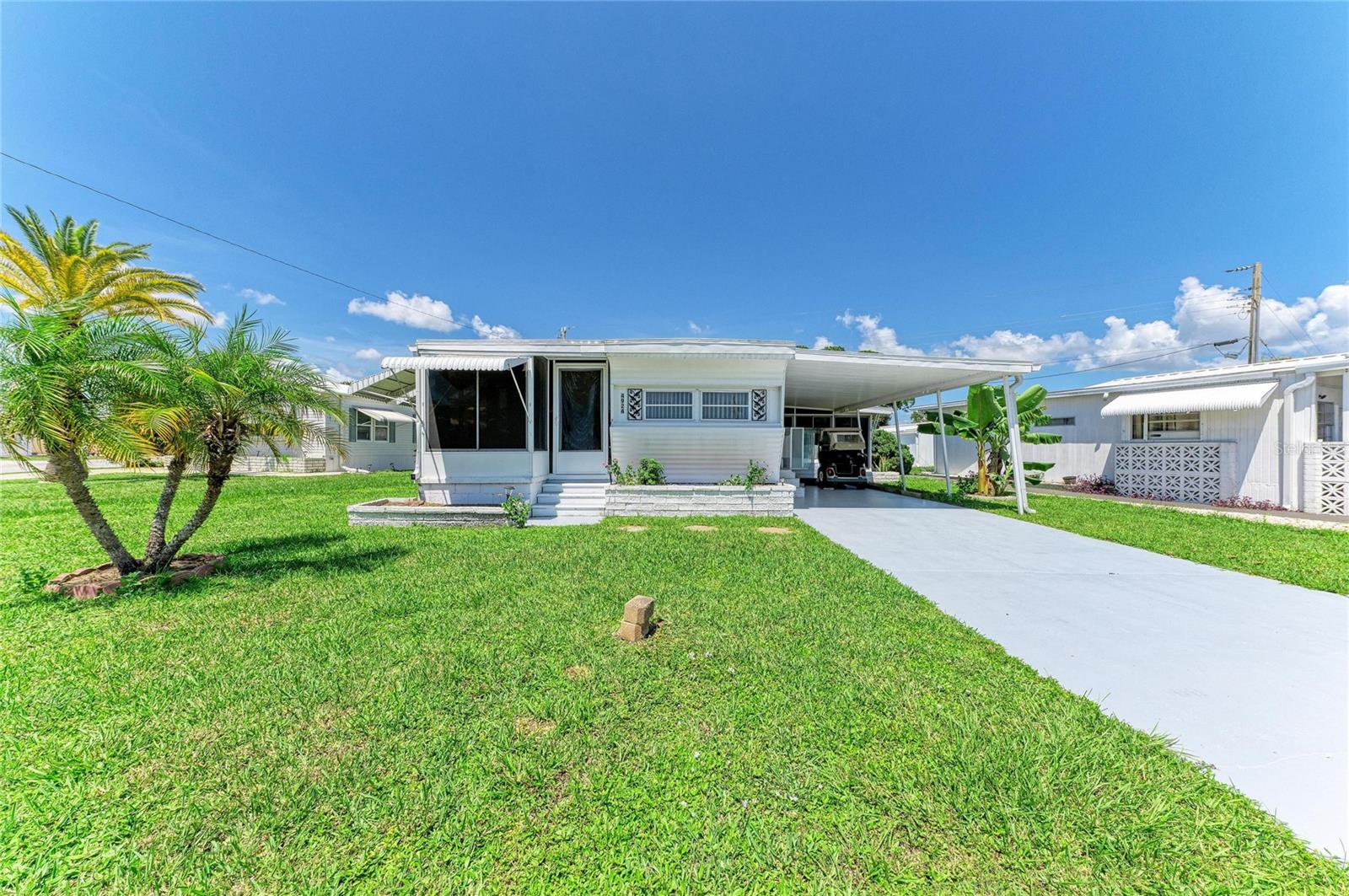 Photo of 4924 OAKLAND HILLS AVENUE SARASOTA FL 34234