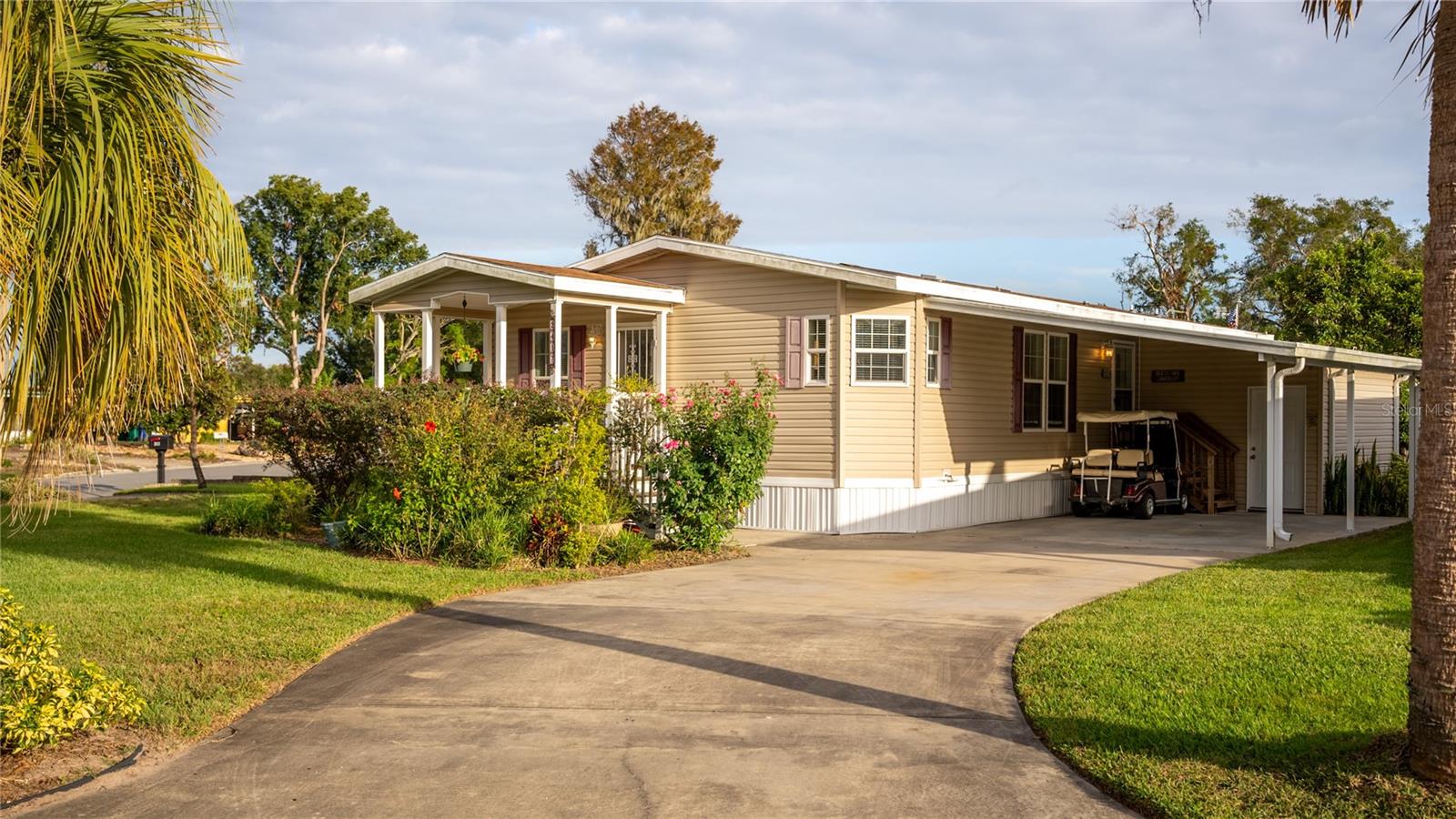 Photo of 2417 VINDALE ROAD TAVARES FL 32778