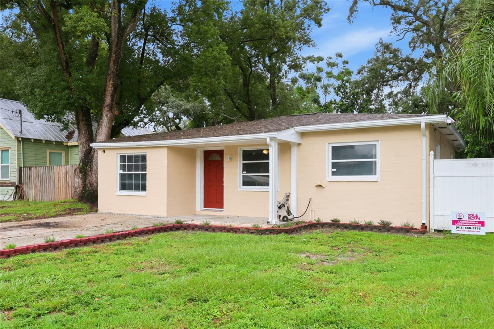 Photo of 8407 N NEWPORT AVENUE TAMPA FL 33604